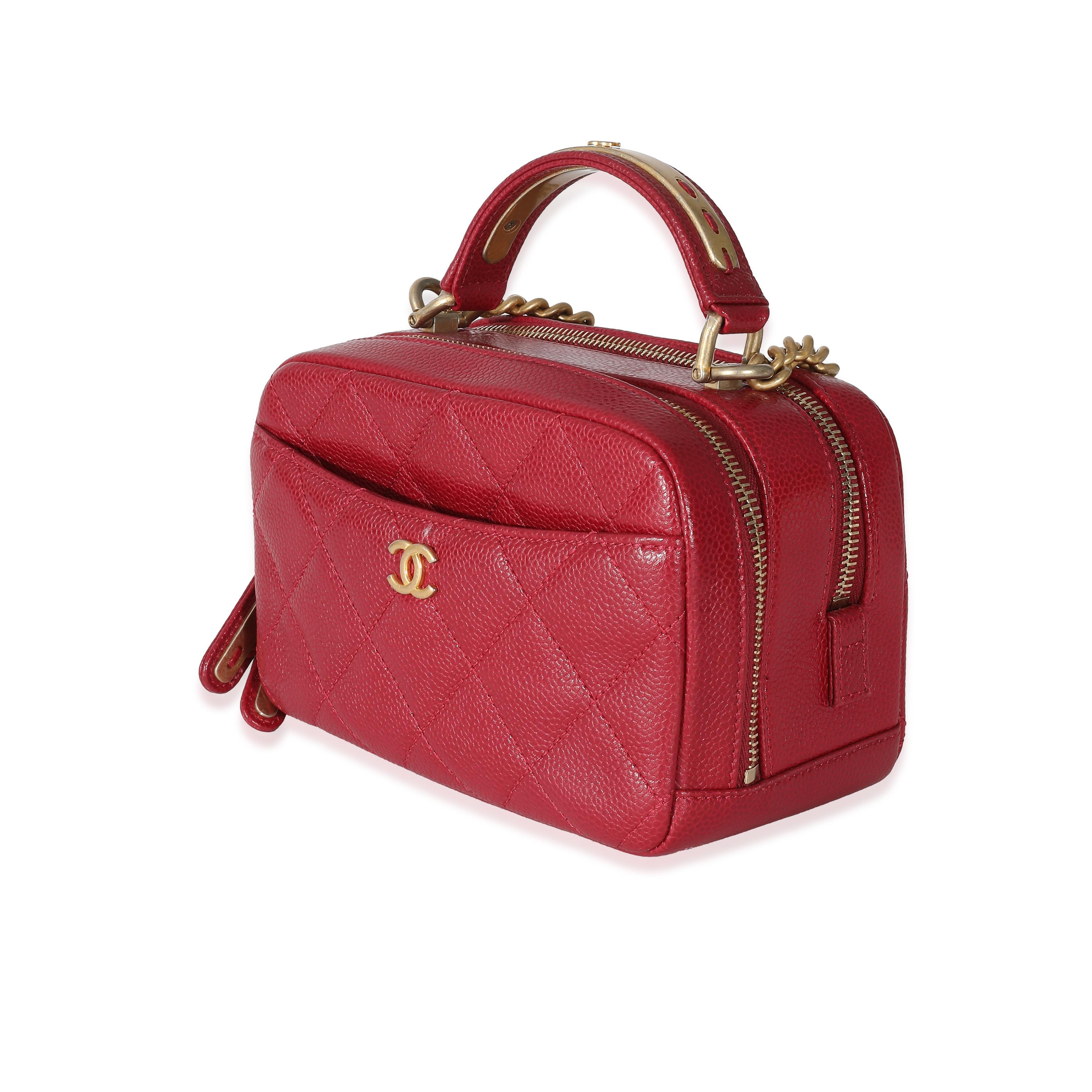 Chanel - Mini sac de bowling matelassé rouge Excellent état - En vente à New York, NY