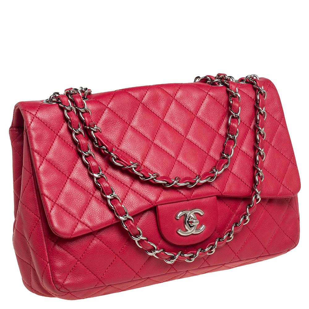 Chanel Red Quilted Caviar Leather Classic Single Flap Bag In Good Condition In Dubai, Al Qouz 2