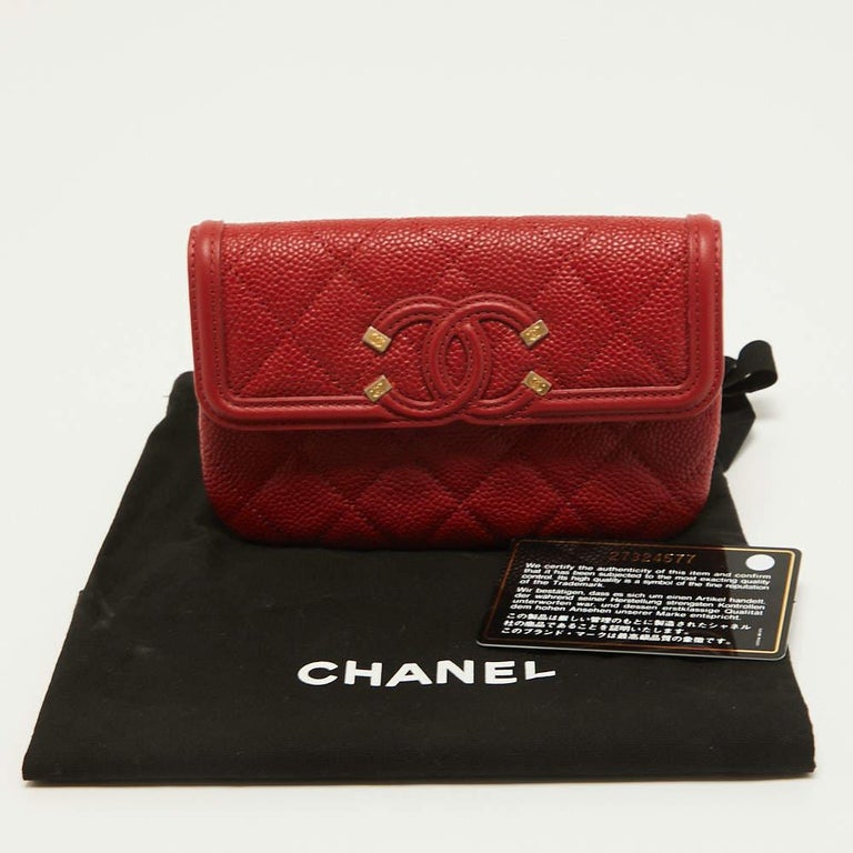 Chanel Red Quilted Caviar Leather Filigree Wallet For Sale at 1stDibs