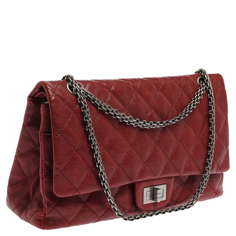 Chanel Red Quilted Caviar Leather Jumbo Reissue 2.55 Classic 227 Flap Bag In Good Condition In Dubai, Al Qouz 2