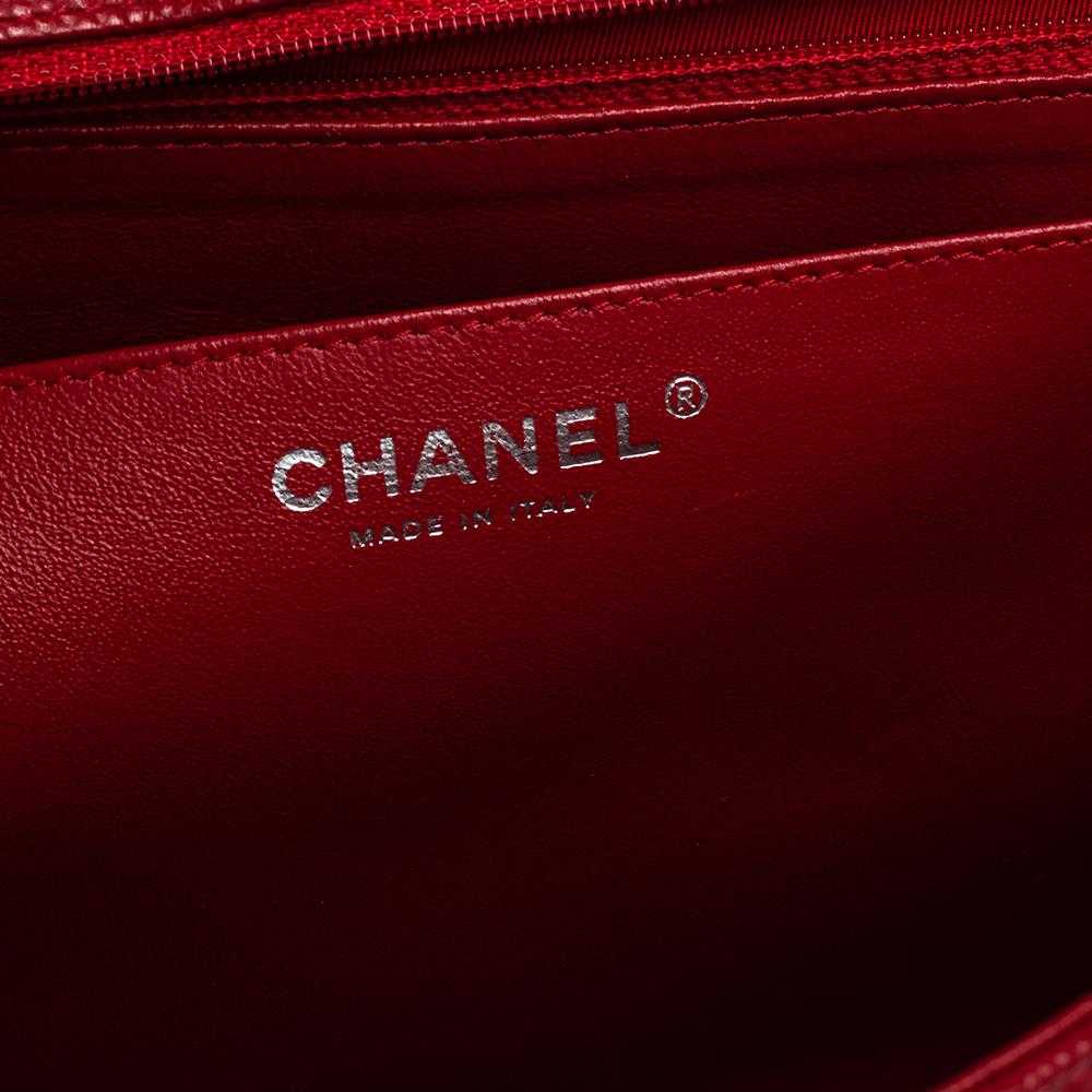 Chanel Red Quilted Caviar Leather Maxi Classic Single Flap Bag 8