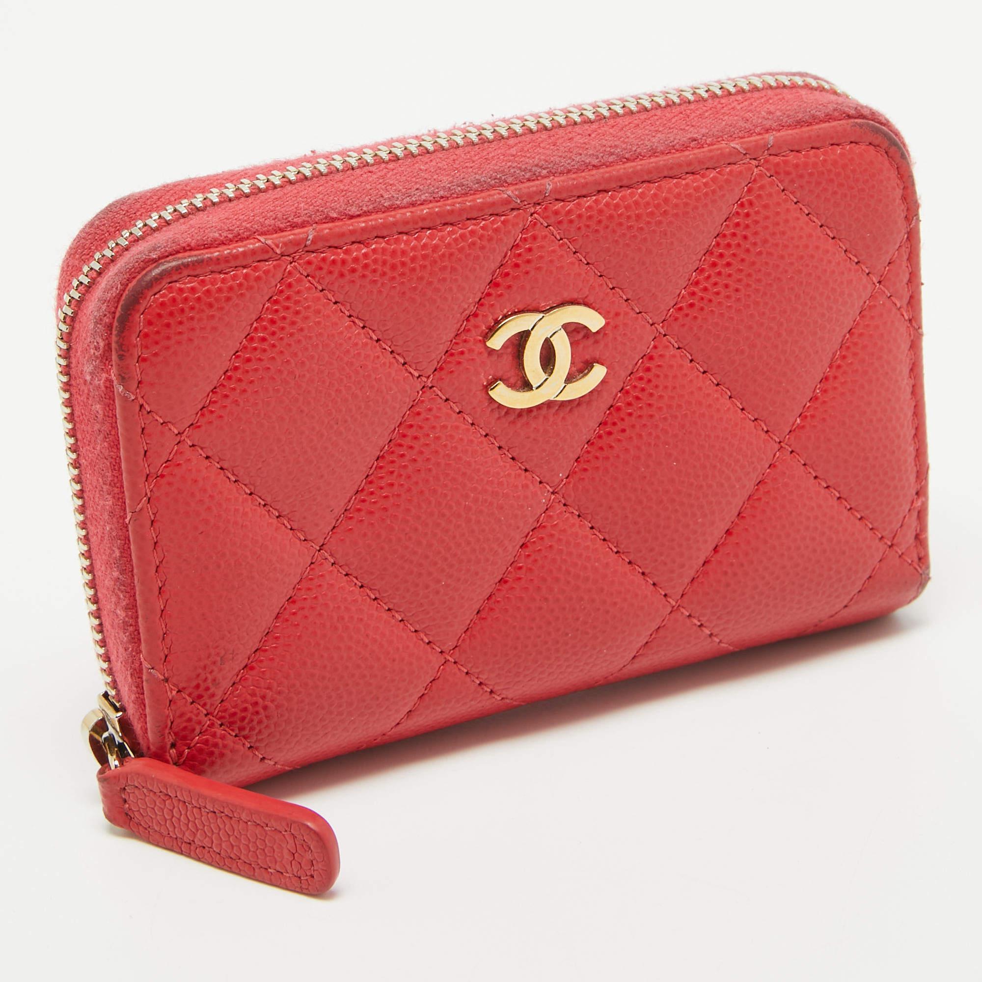 Chanel Red Quilted Caviar Leather Zip Around Coin Purse For Sale 2