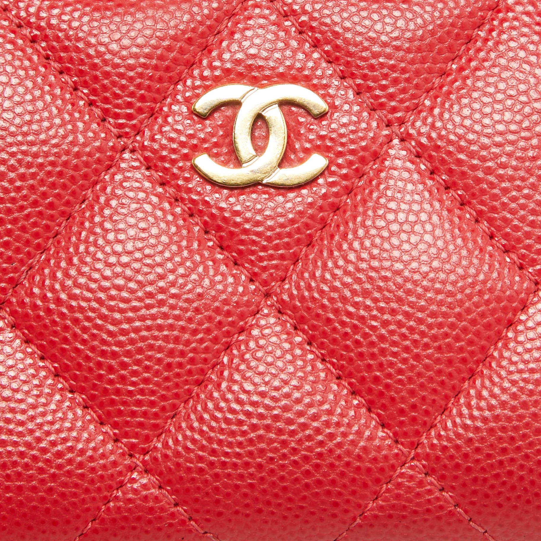 Chanel Red Quilted Caviar Leather Zip Around Coin Purse For Sale 3