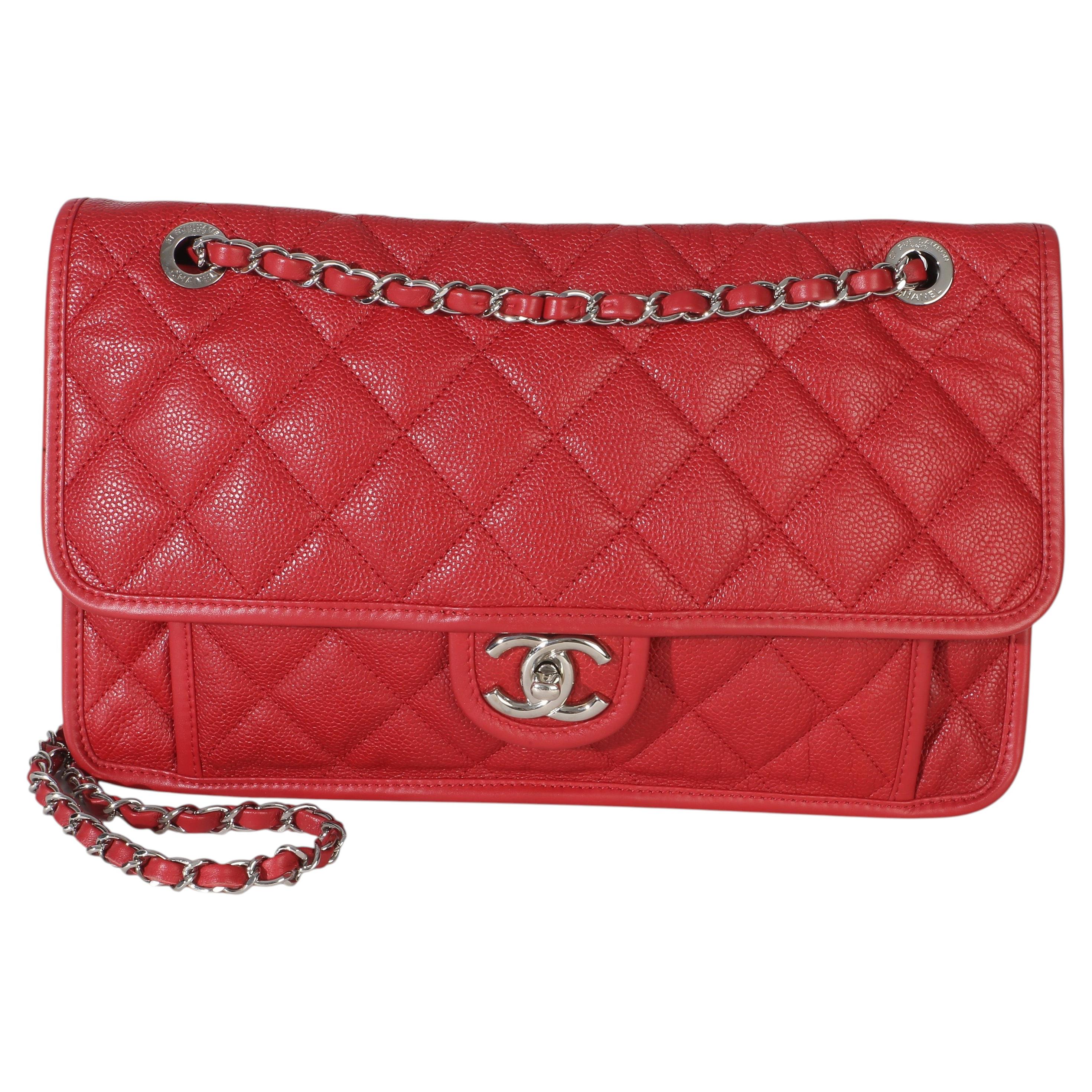 Borsa Chanel rossa trapuntata Caviar, modello French Riviera, media, con patta in vendita
