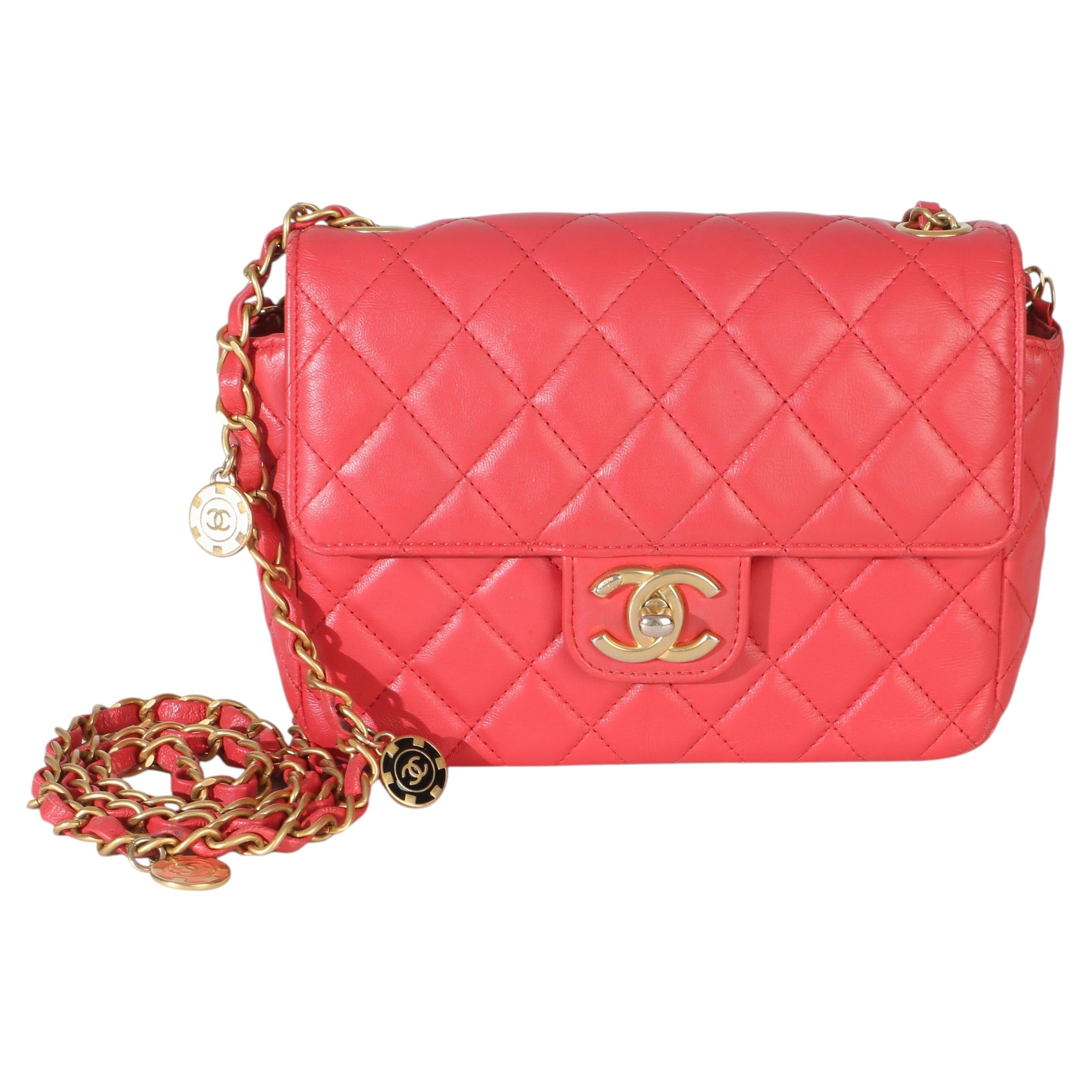Borsa mini a patta Coco Pins Chain in pelle di agnello trapuntata rossa di Chanel
