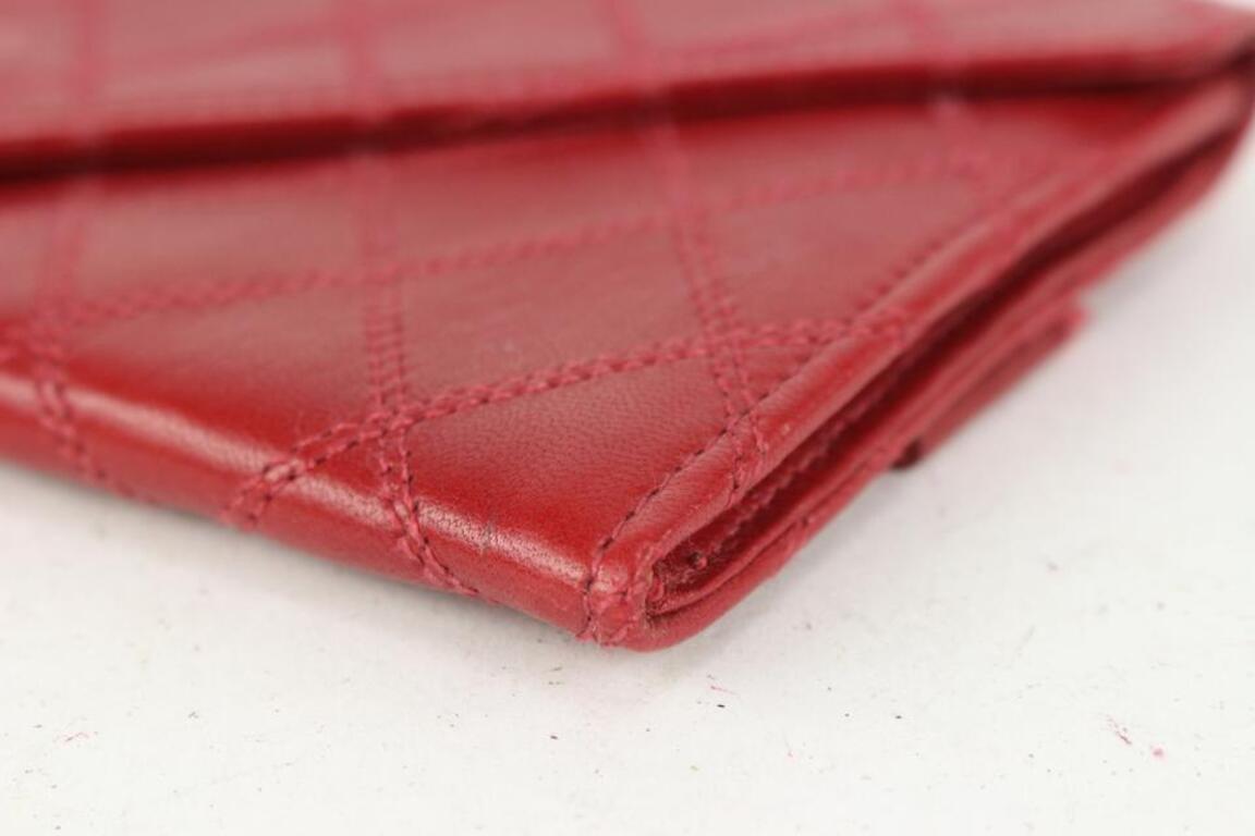  Chanel Rote gesteppte Lammfell-Umschlagtasche Pochette Clutch 189ca83 im Angebot 5
