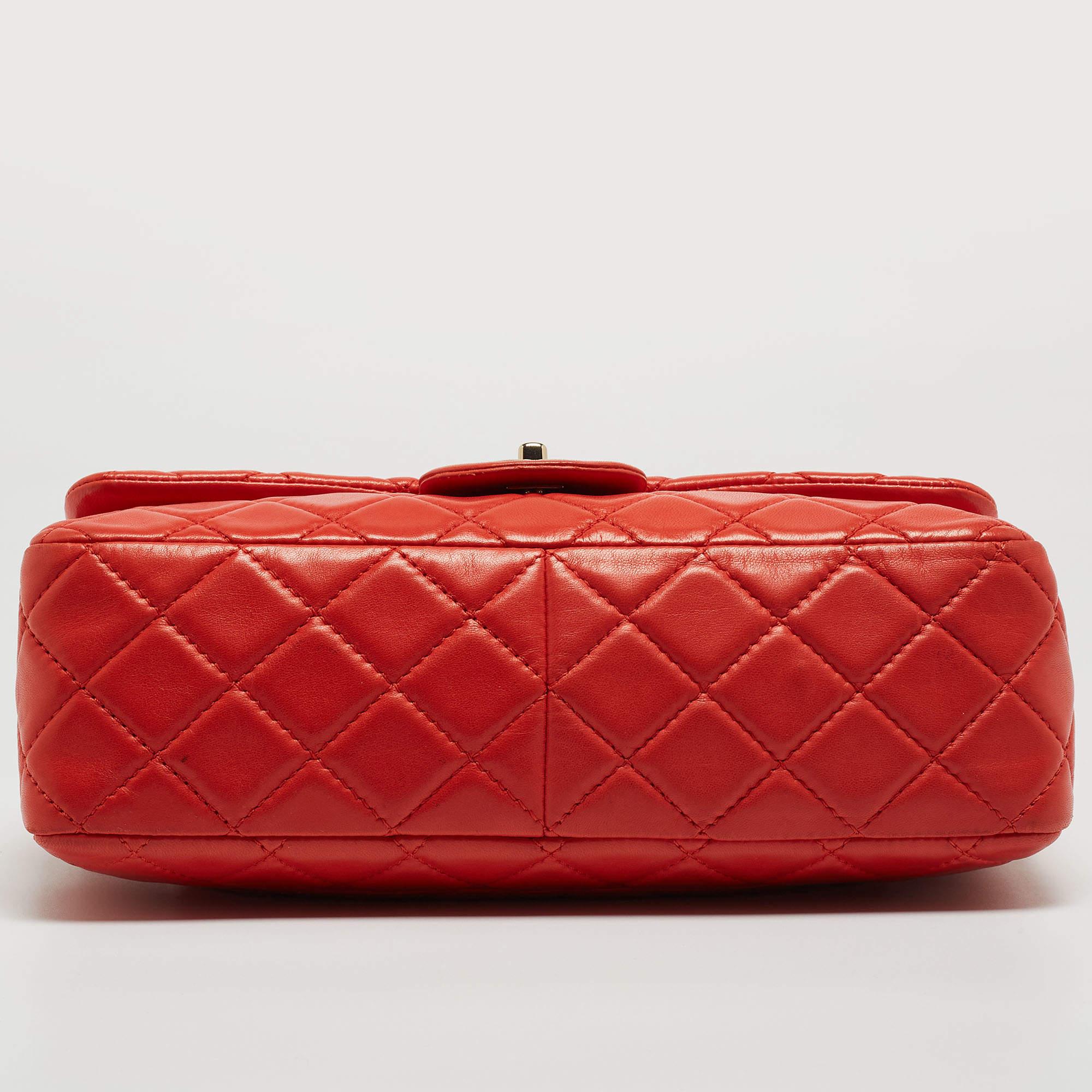 Chanel Red Quilted Lambskin Leather Jumbo Classic Single Flap Bag For Sale 7