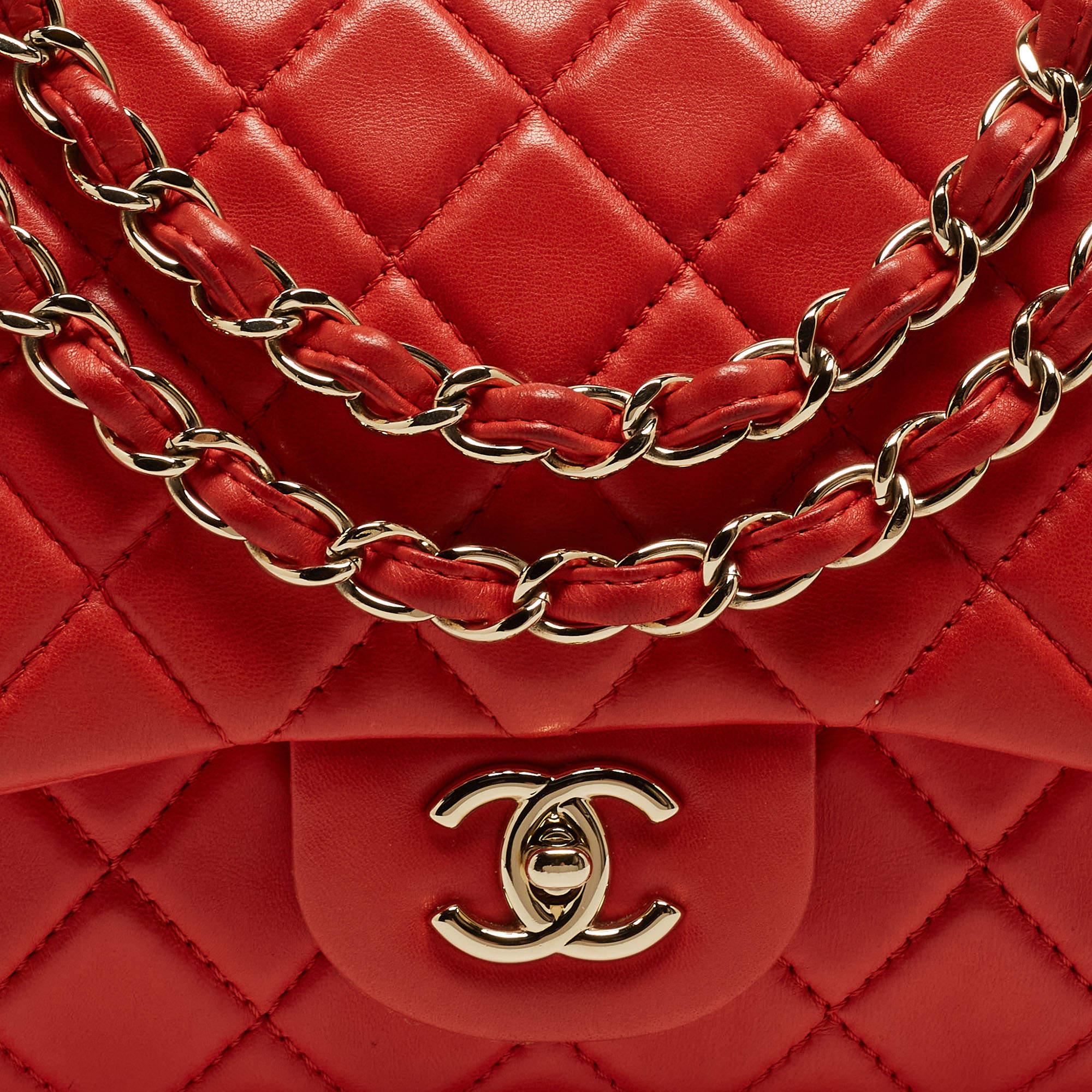 Chanel Red Quilted Lambskin Leather Jumbo Classic Single Flap Bag For Sale 9