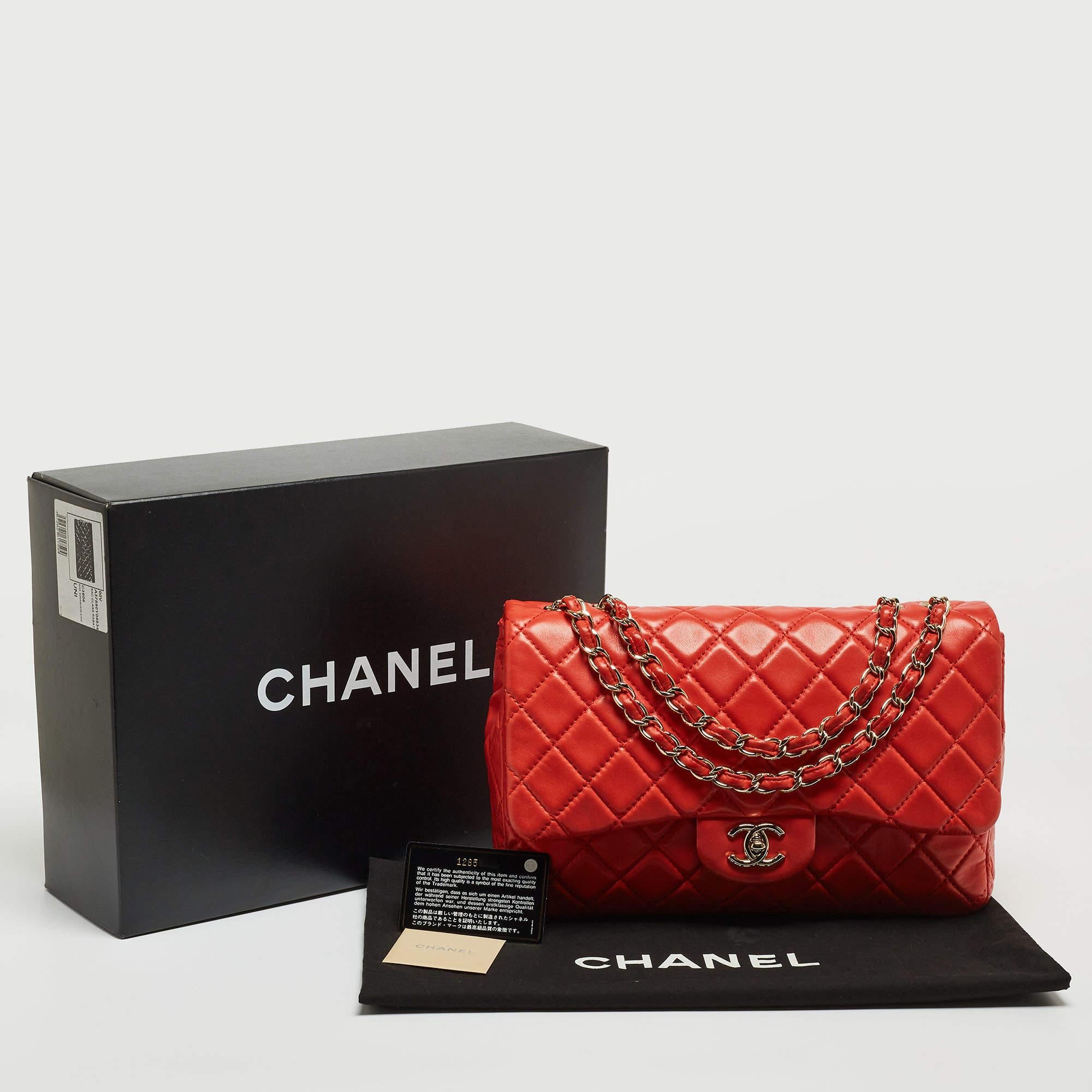 Chanel Red Quilted Lambskin Leather Jumbo Classic Single Flap Bag For Sale 10