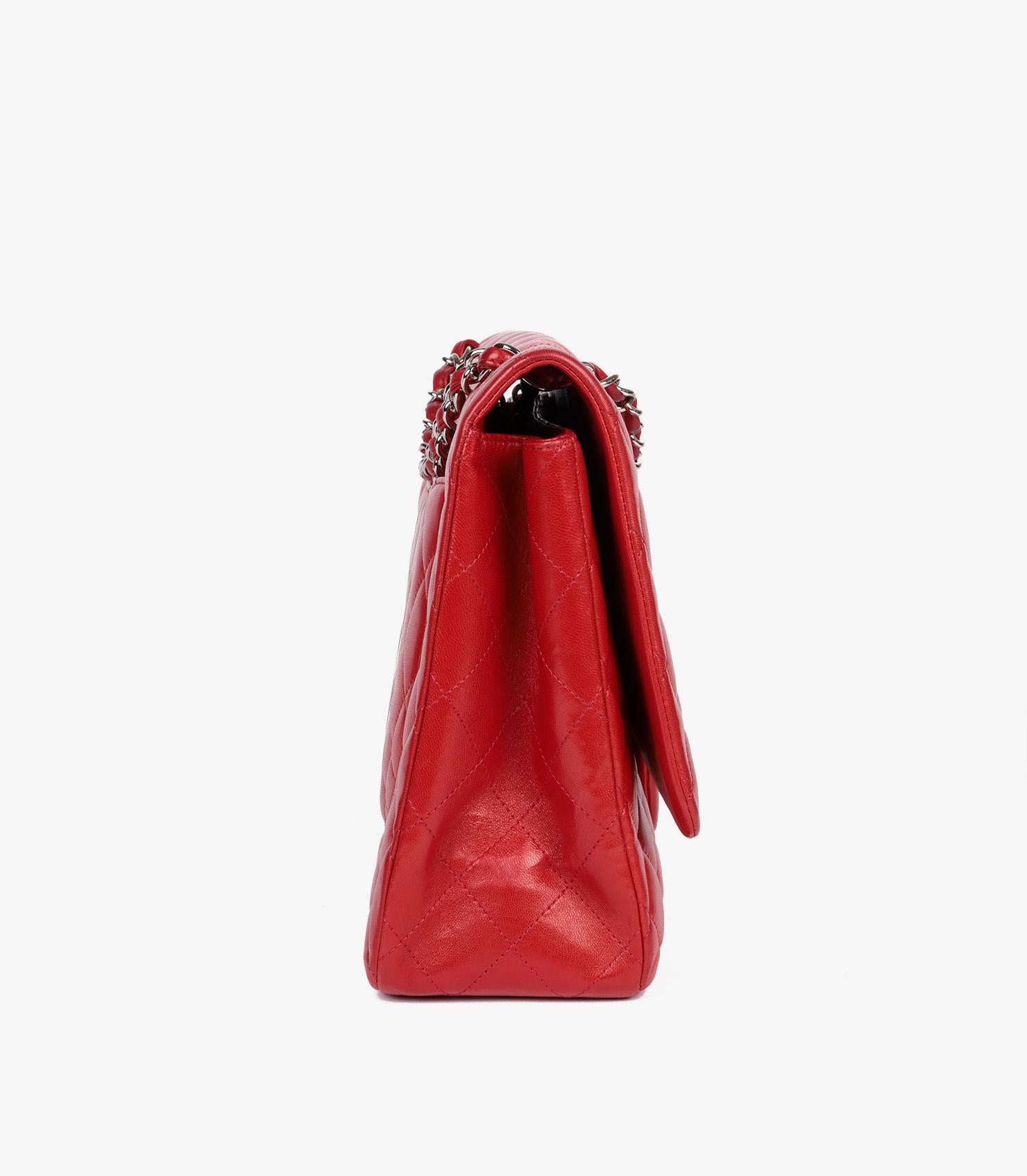 Chanel Red Quilted Lambskin Maxi Classic Single Flap Bag Rojo en venta