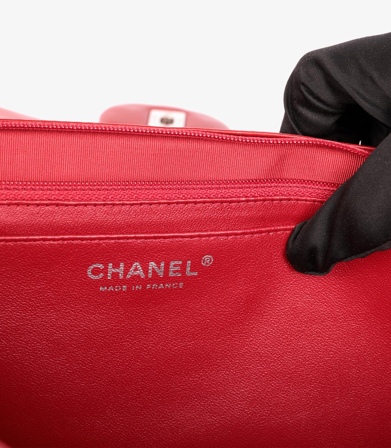 Chanel Red Quilted Lambskin Maxi Classic Single Flap Bag For Sale 5
