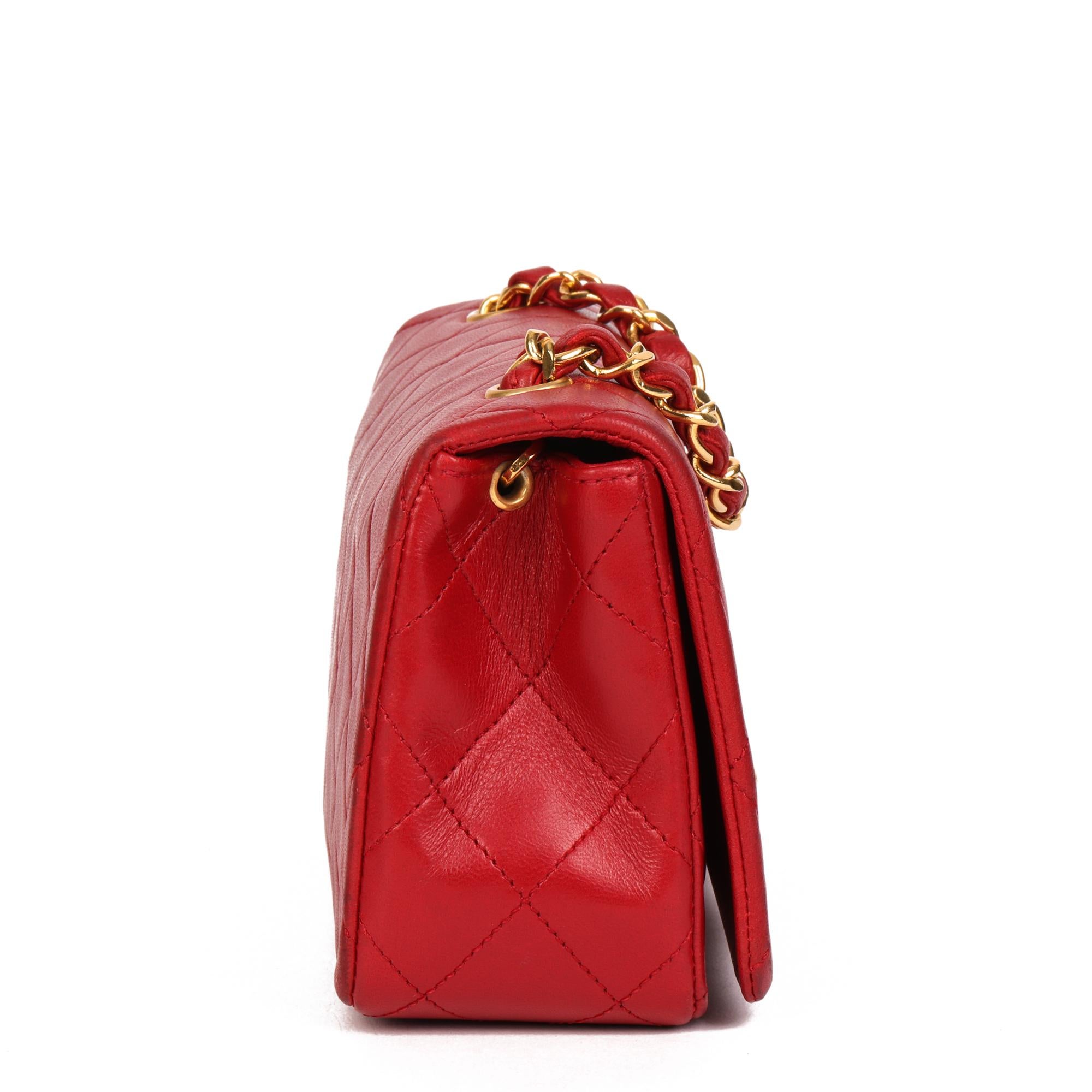 mini sac chanel rouge