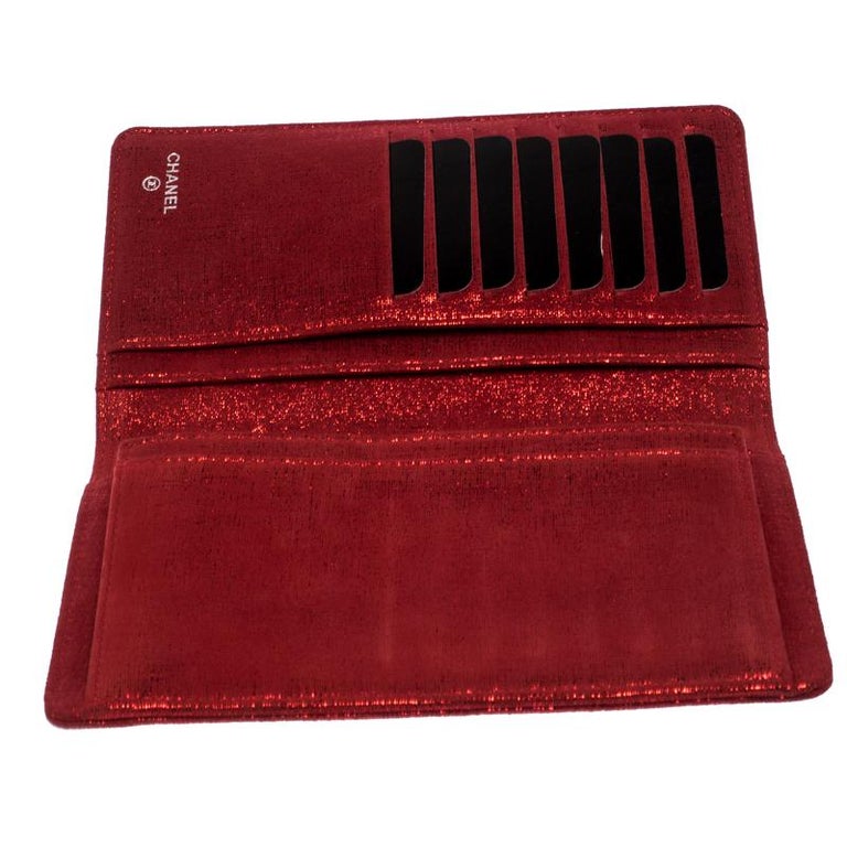 Chanel Red Quilted Lame Fabric Yen Bifold Wallet For Sale at 1stDibs