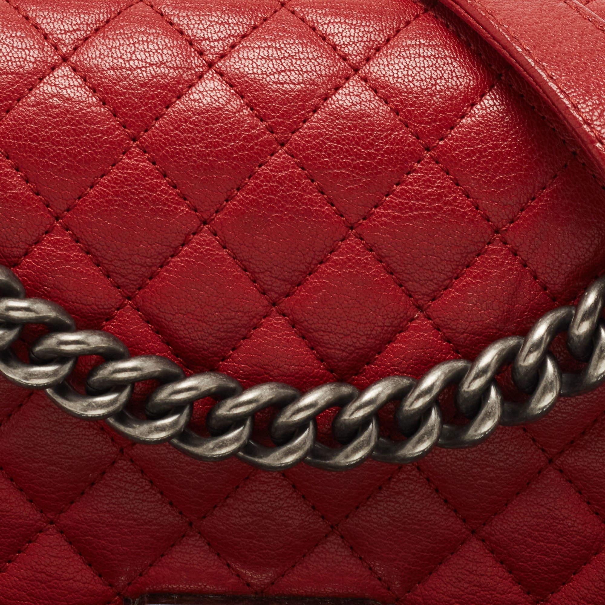 Chanel Red Quilted Leather and Patent Medium Boy Flap Bag For Sale 16
