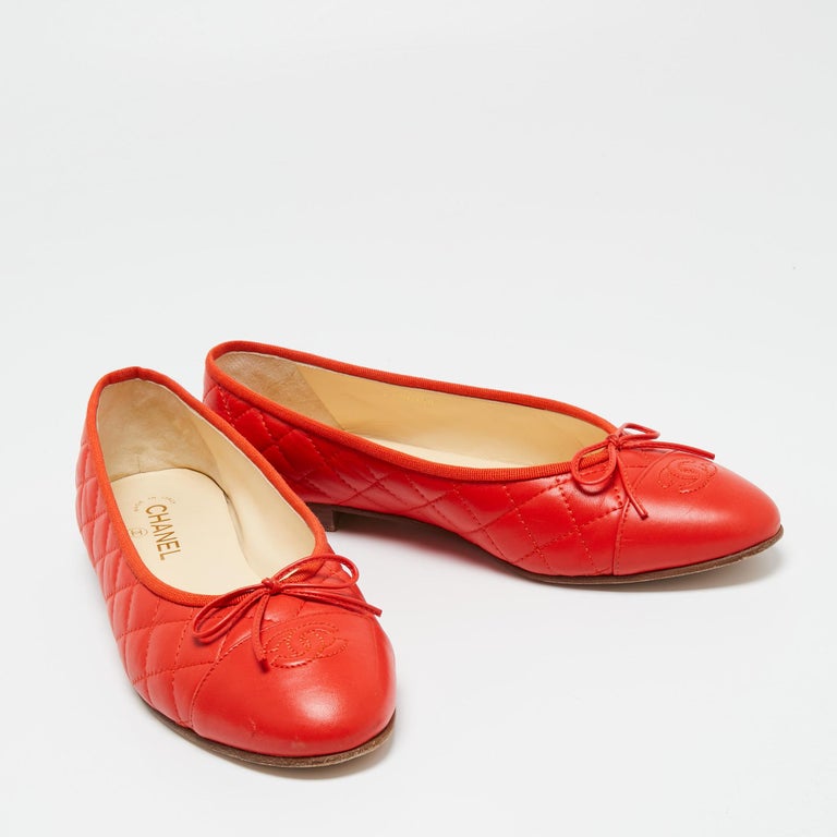 Chanel Red Quilted Leather CC Bow Cap Toe Ballet Flats Size 42