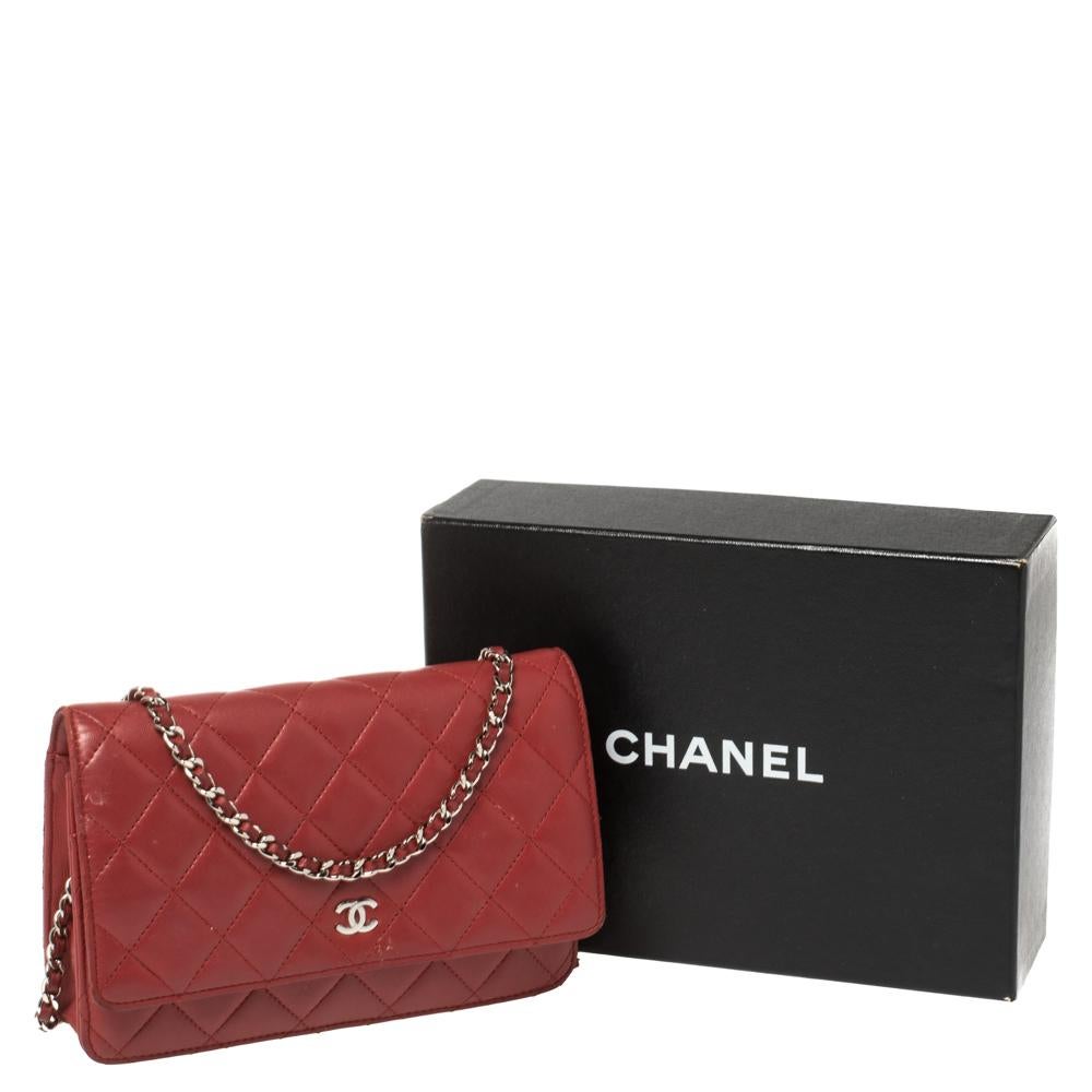 Chanel Red Quilted Leather CC Classic Flap Wallet on Chain 4
