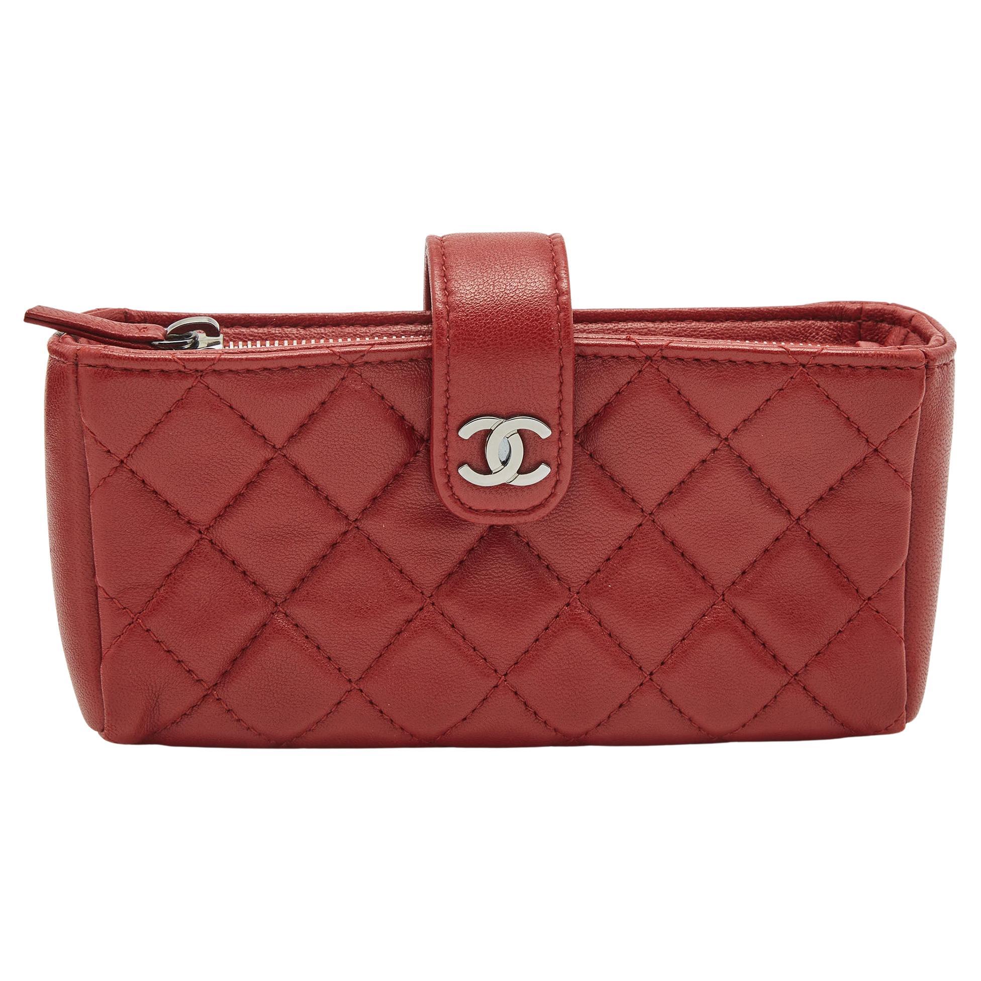 Chanel Phone Pouch - 5 For Sale on 1stDibs