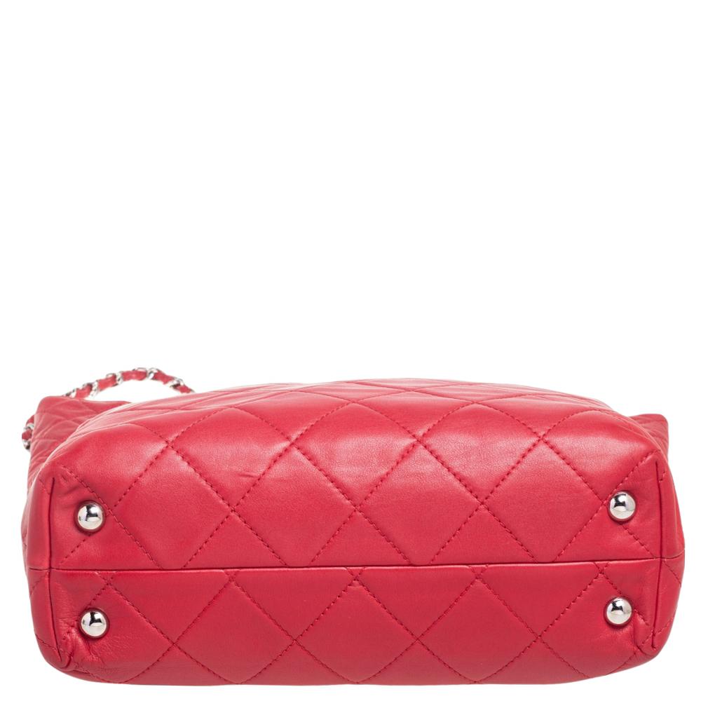 Women's Chanel Red Quilted Leather In The Business North South Tote