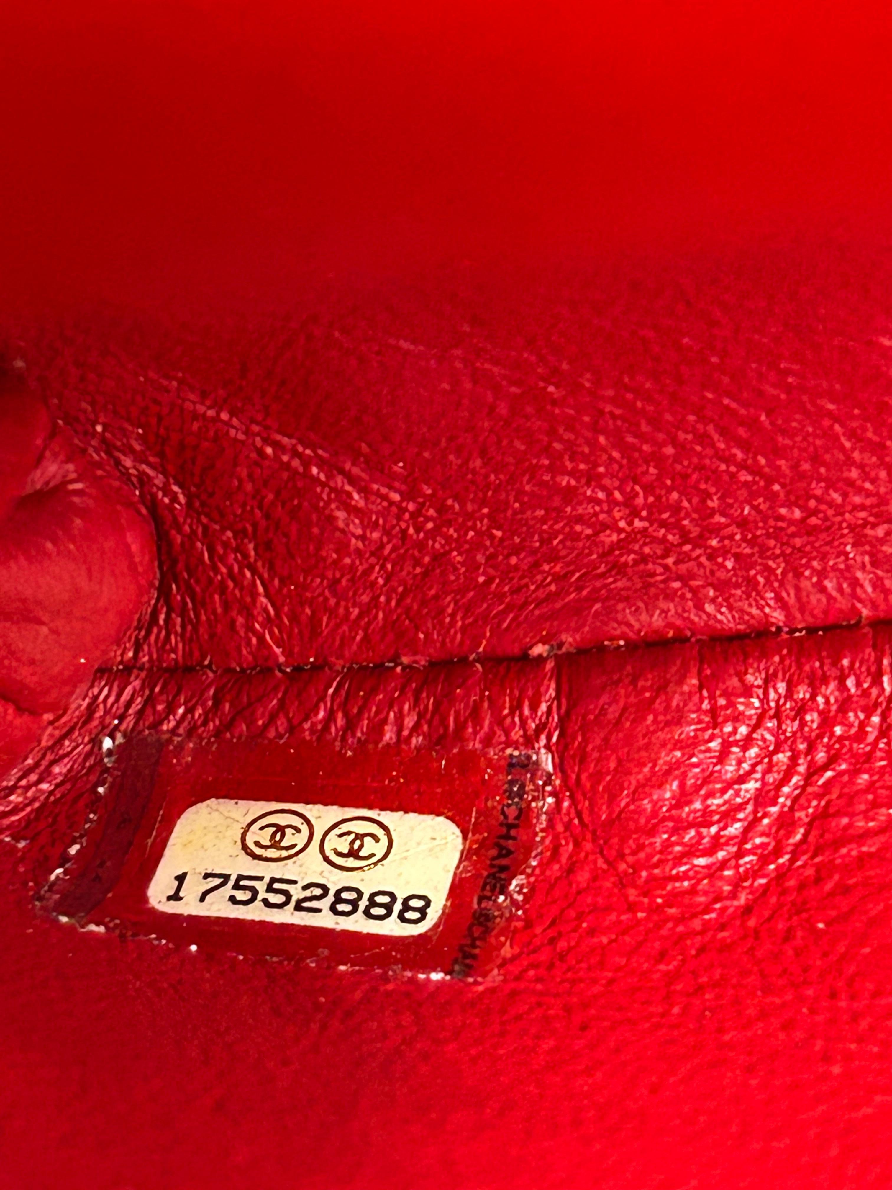 Chanel Rotes gestepptes Leder Neue Clutch Tasche 2013 im Angebot 7