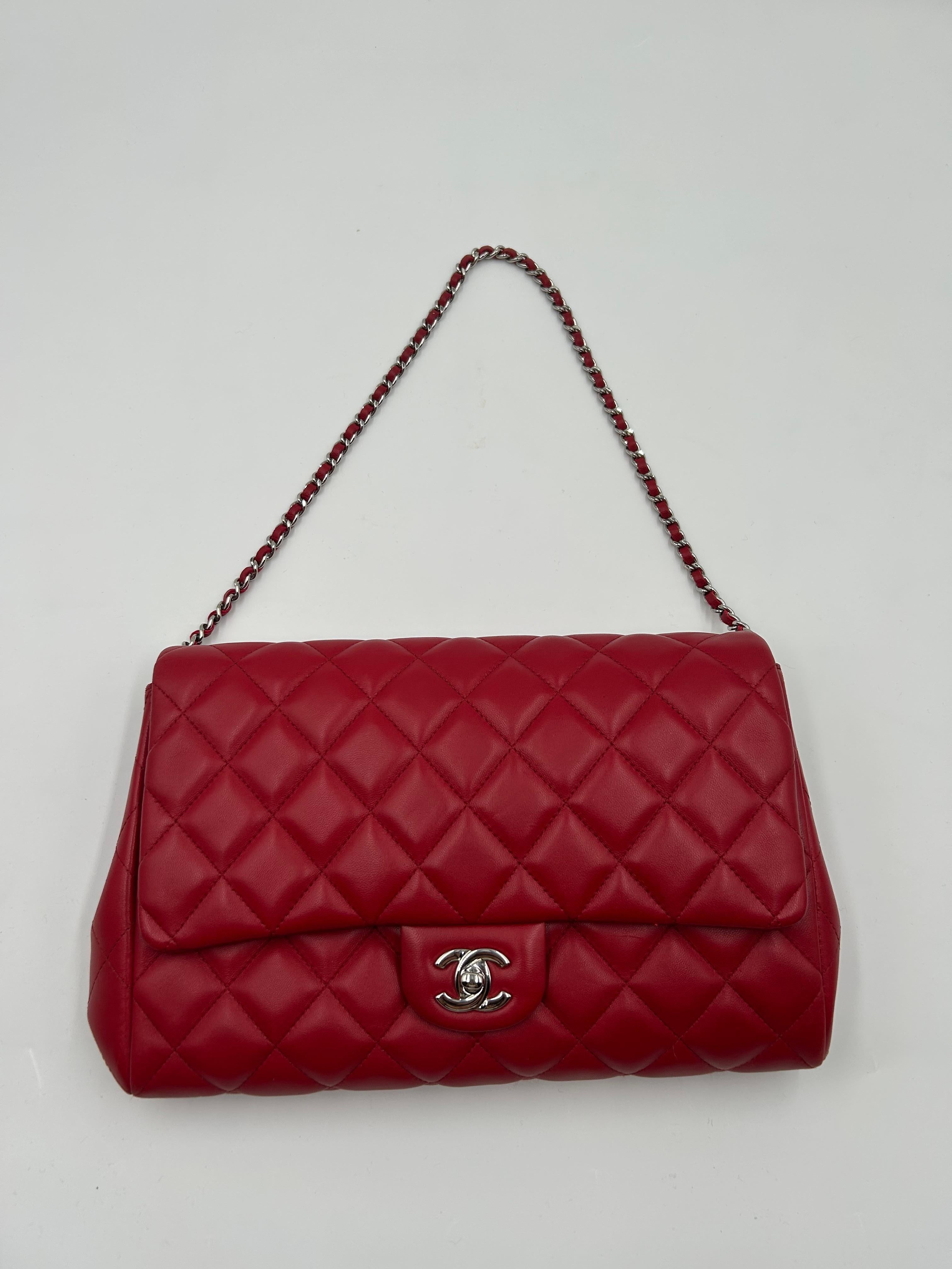 Chanel Rotes gestepptes Leder Neue Clutch Tasche 2013 im Angebot 8
