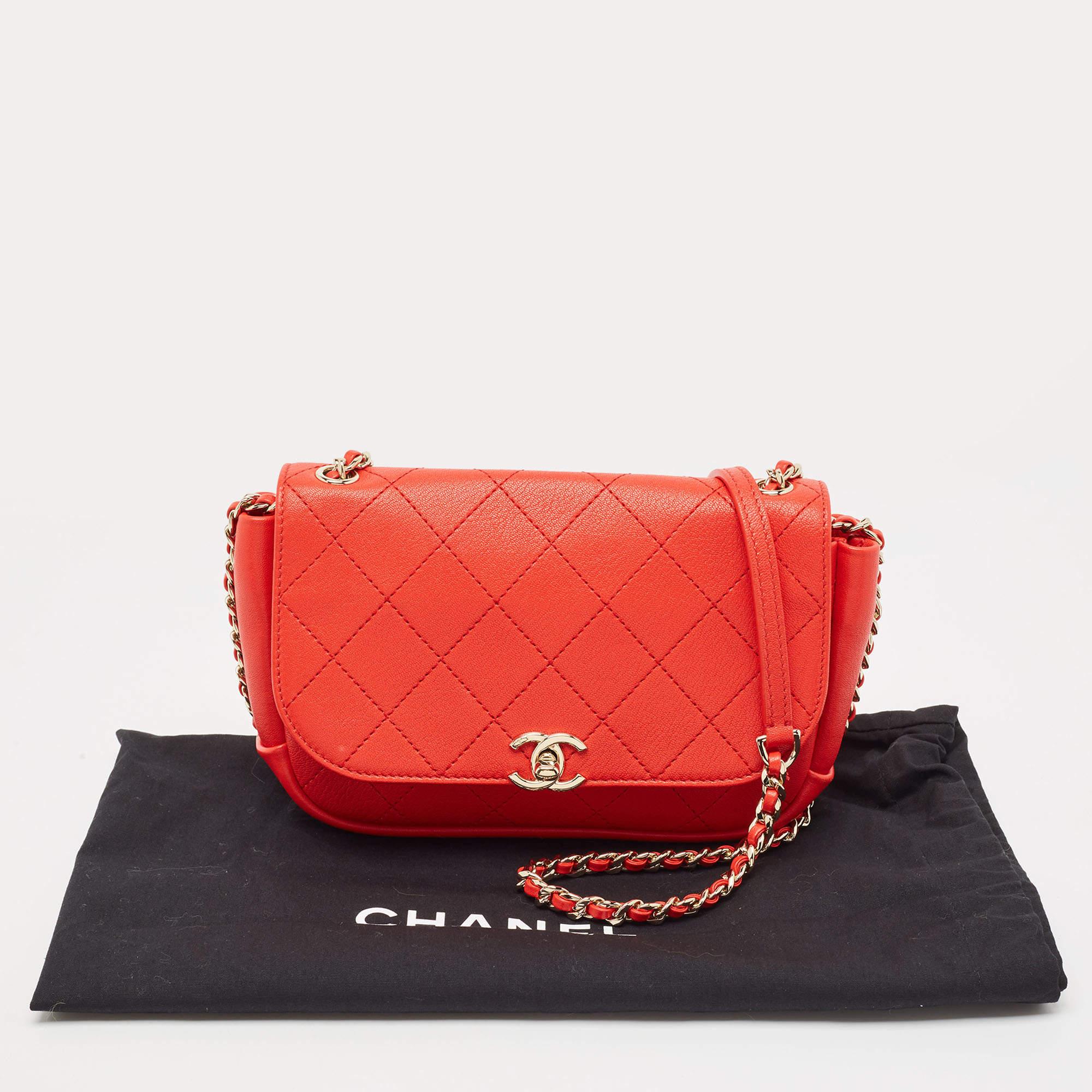 Chanel Red Quilted Leather Small Casual Trip Flap Bag For Sale 4