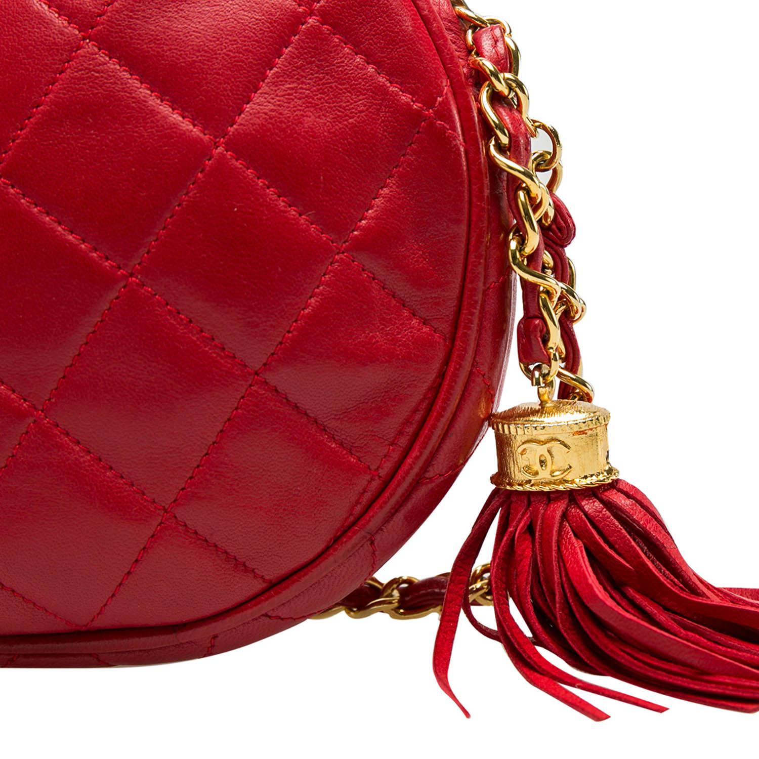 Chanel Red Quilted Leather Vintage Round Crossbody Bag 2