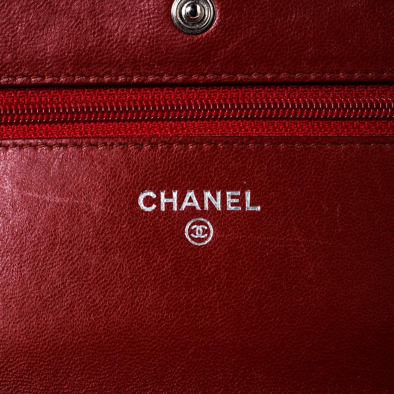 Brown Chanel Red Quilted Leather WOC Chain Clutch Bag