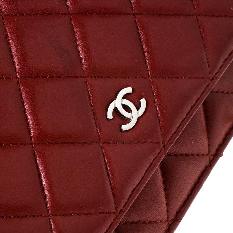 Chanel Red Quilted Leather WOC Chain Clutch Bag 1