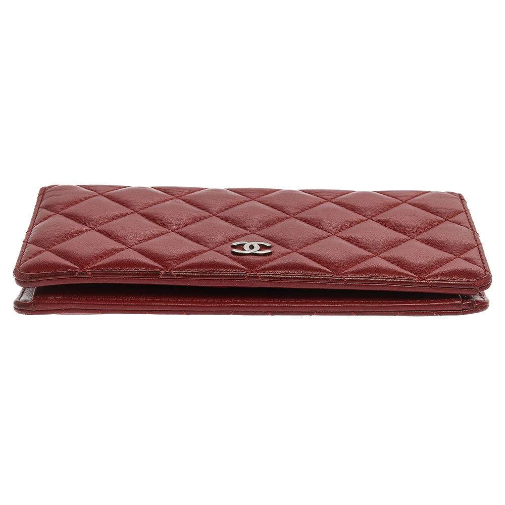 chanel red quilted wallet
