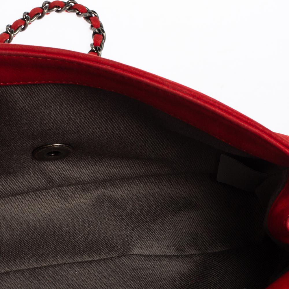 Chanel Red Quilted Nubuck Leather Small Diamond Crochet Stitch Flap Bag 5