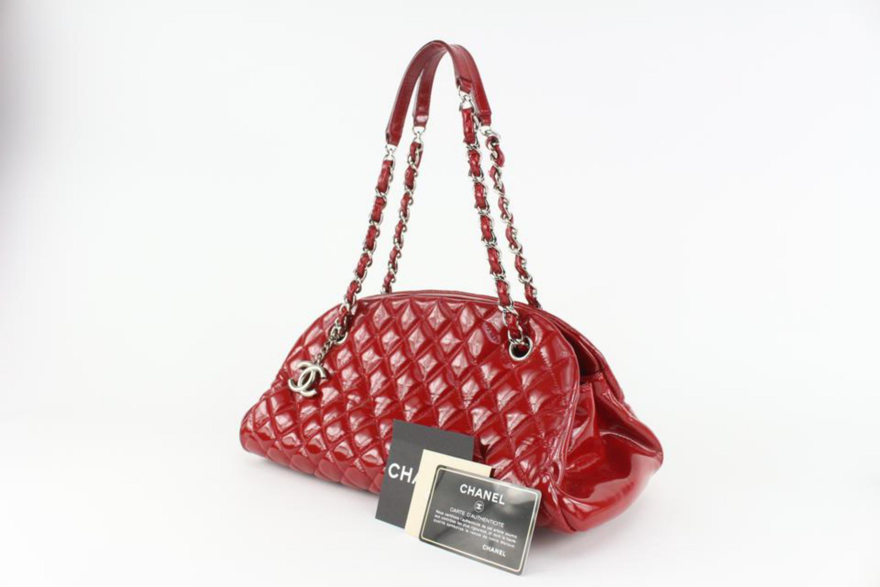 Chanel Red Quilted Patent Bowling Chain Bag 1123c28
Date Code/Serial Number: 15233505
Made In: Italy
Measurements: Length:  13