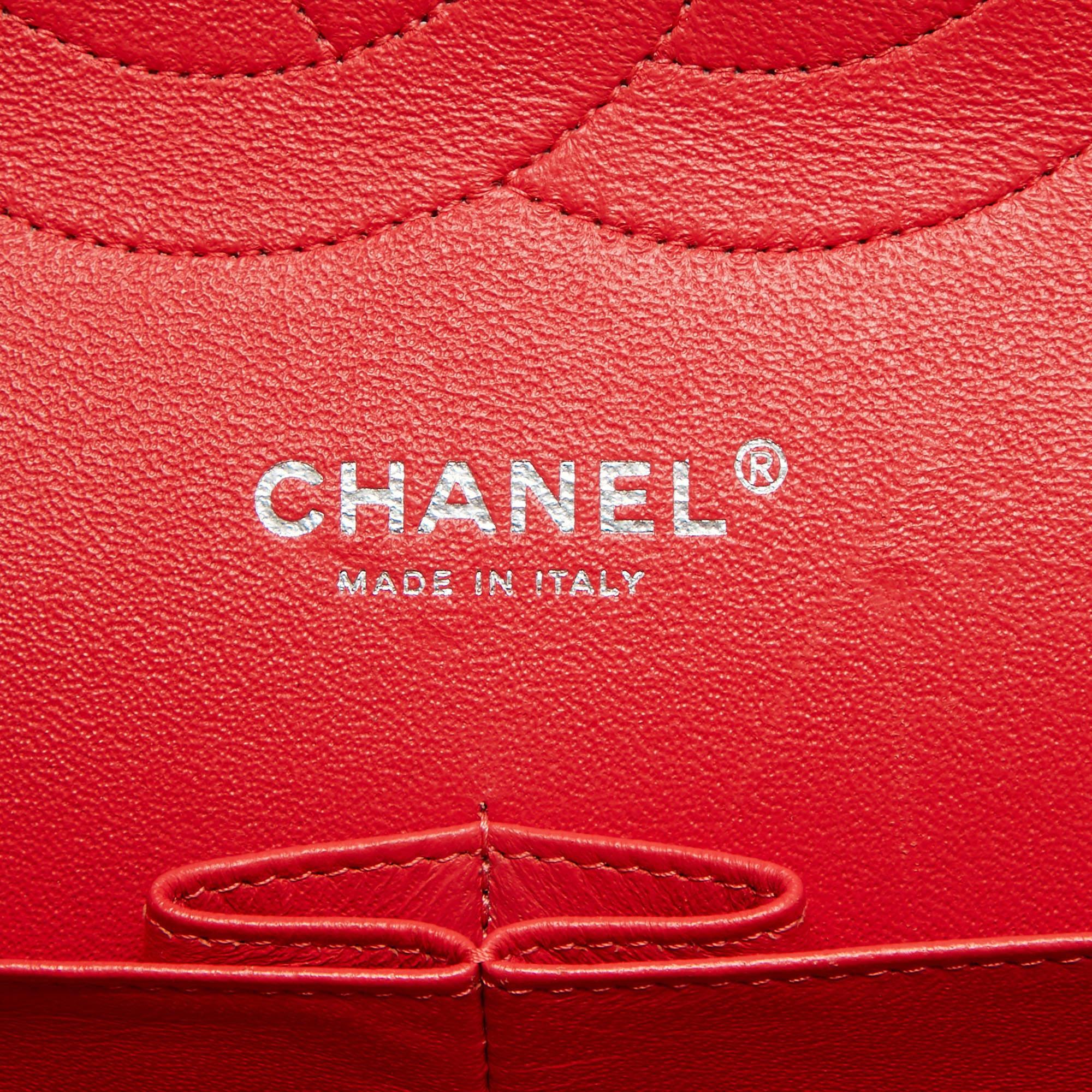 Chanel Red Quilted Patent Leather Jumbo Classic Double Flap Bag For Sale 6