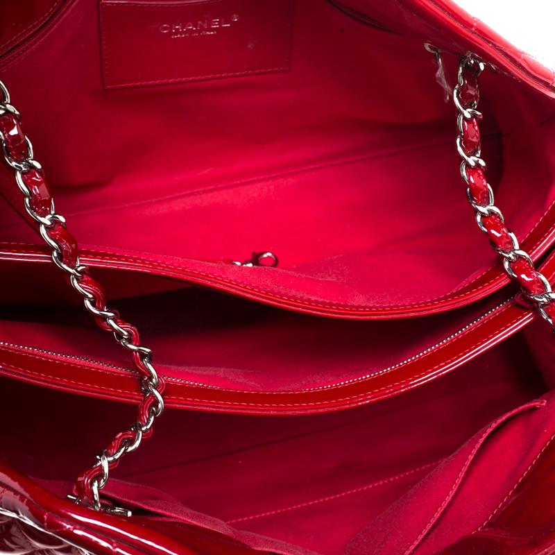 Women's Chanel Red Quilted Patent Leather Large Just Mademoiselle Bowler Bag