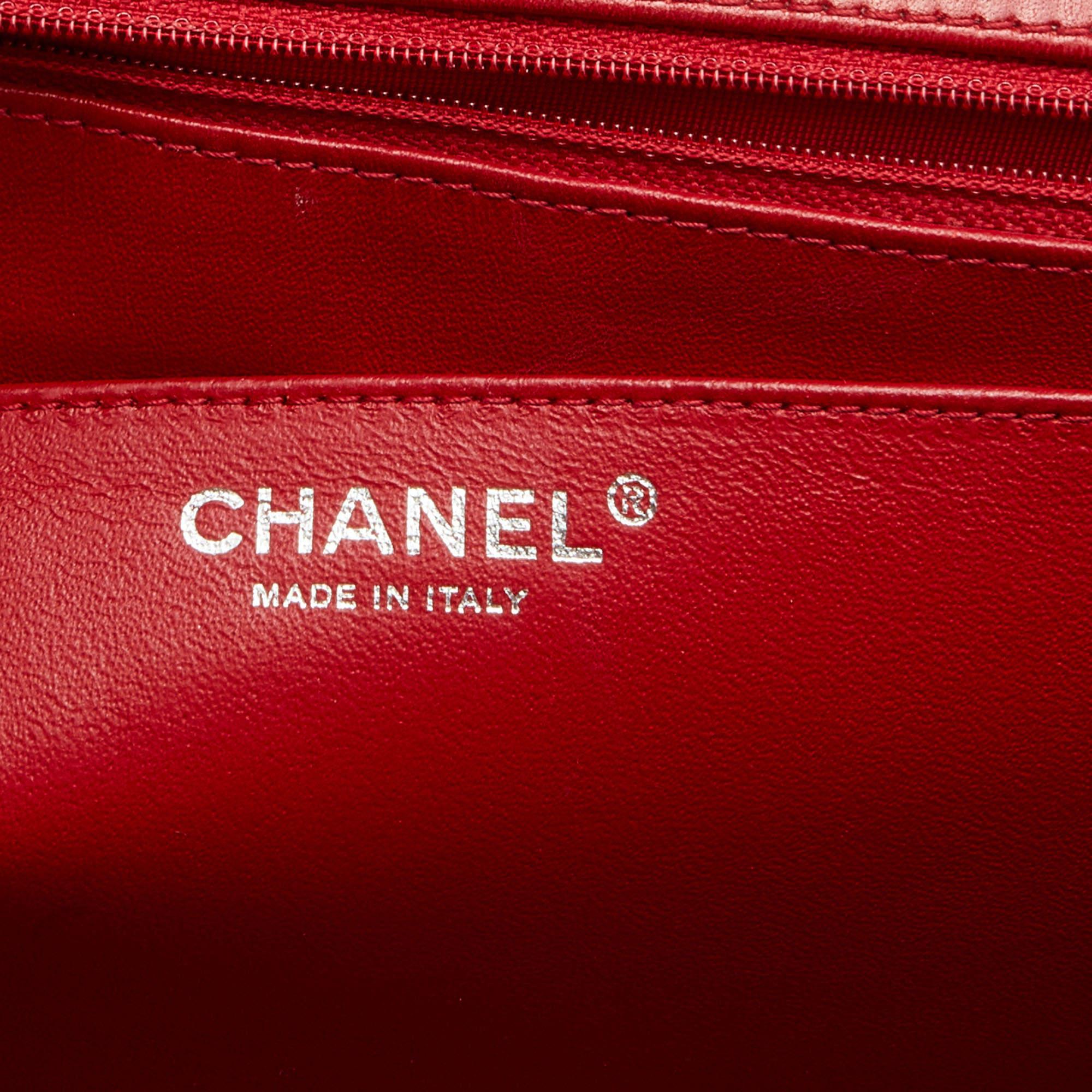 Chanel Red Quilted Patent Leather Maxi Classic Single Flap Bag 7
