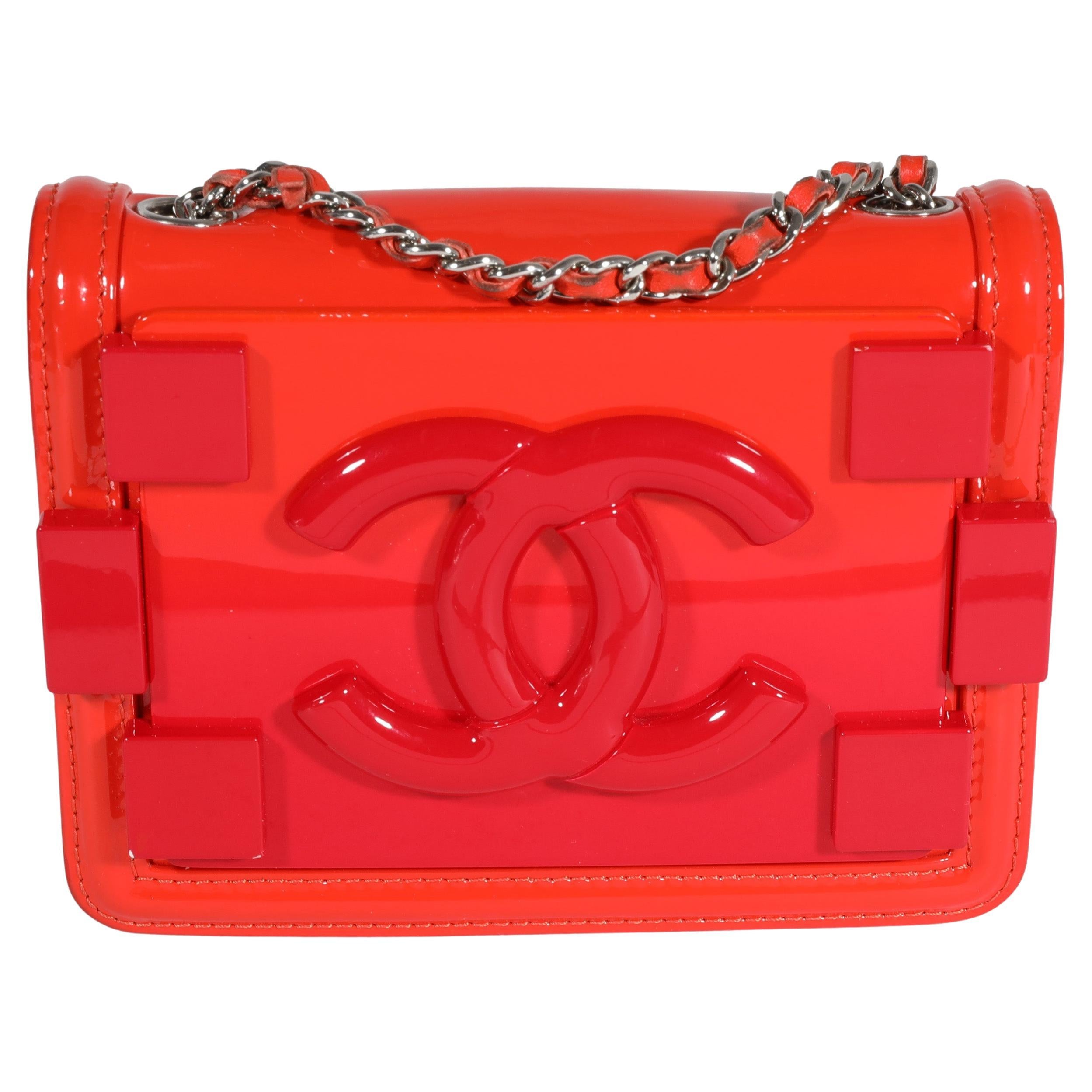 Chanel Red Quilted Patent Leather & Plexi Boy Brick Flap Bag For Sale