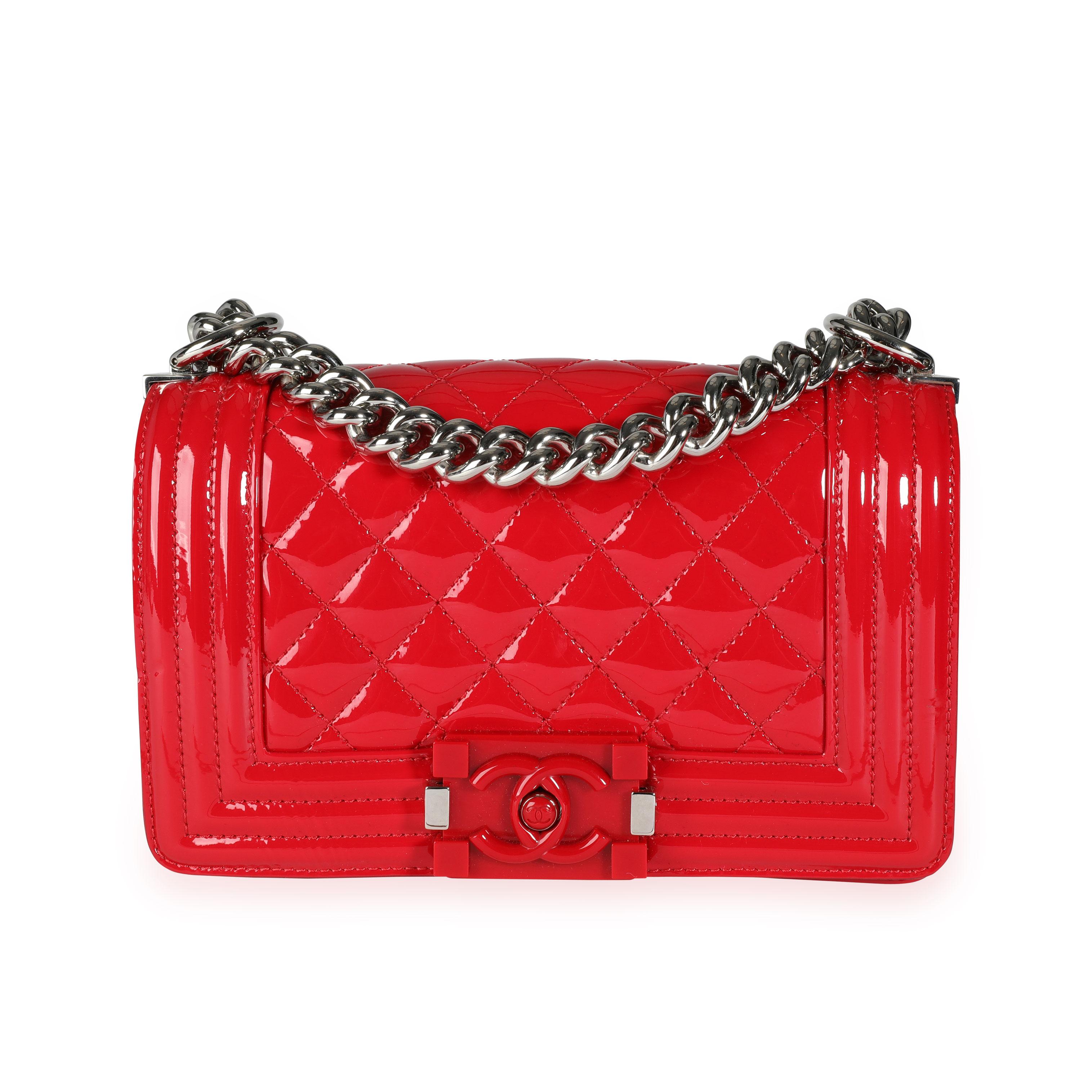 Chanel Red Quilted Patent Leather & Plexiglass Small Boy Bag In Good Condition In New York, NY