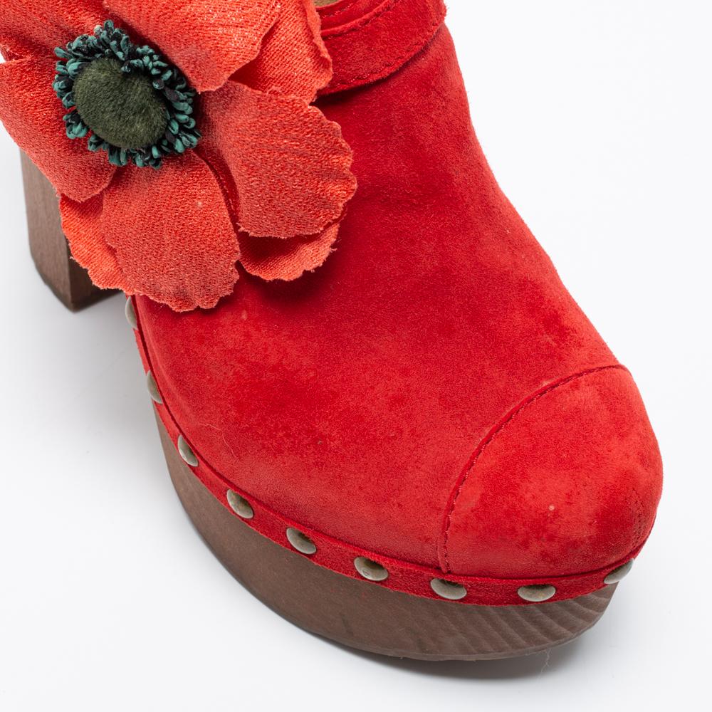 chanel red clogs