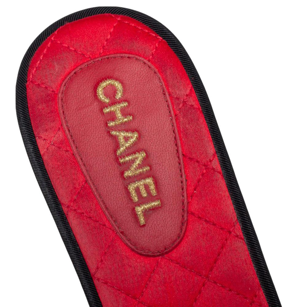 Women's Chanel Red Suede Camellia Flat Sandals Size 39
