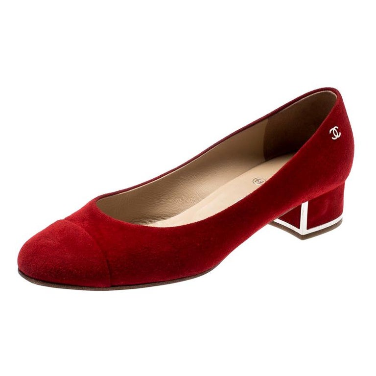 Chanel Red Suede CC Block Heel Pumps Size 39 For Sale at 1stDibs