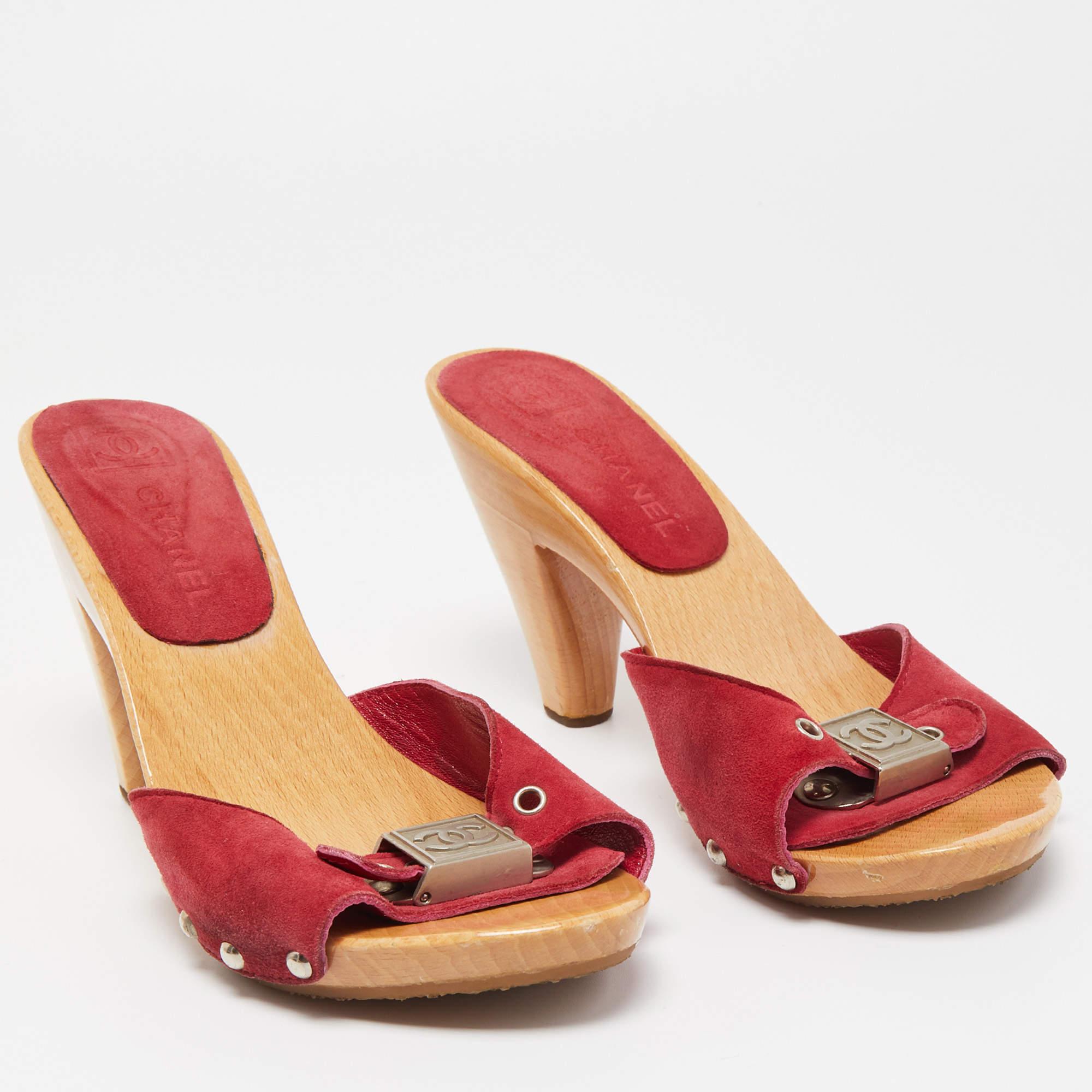Chanel Red Suede CC Buckle Wooden Clogs Size 35 1
