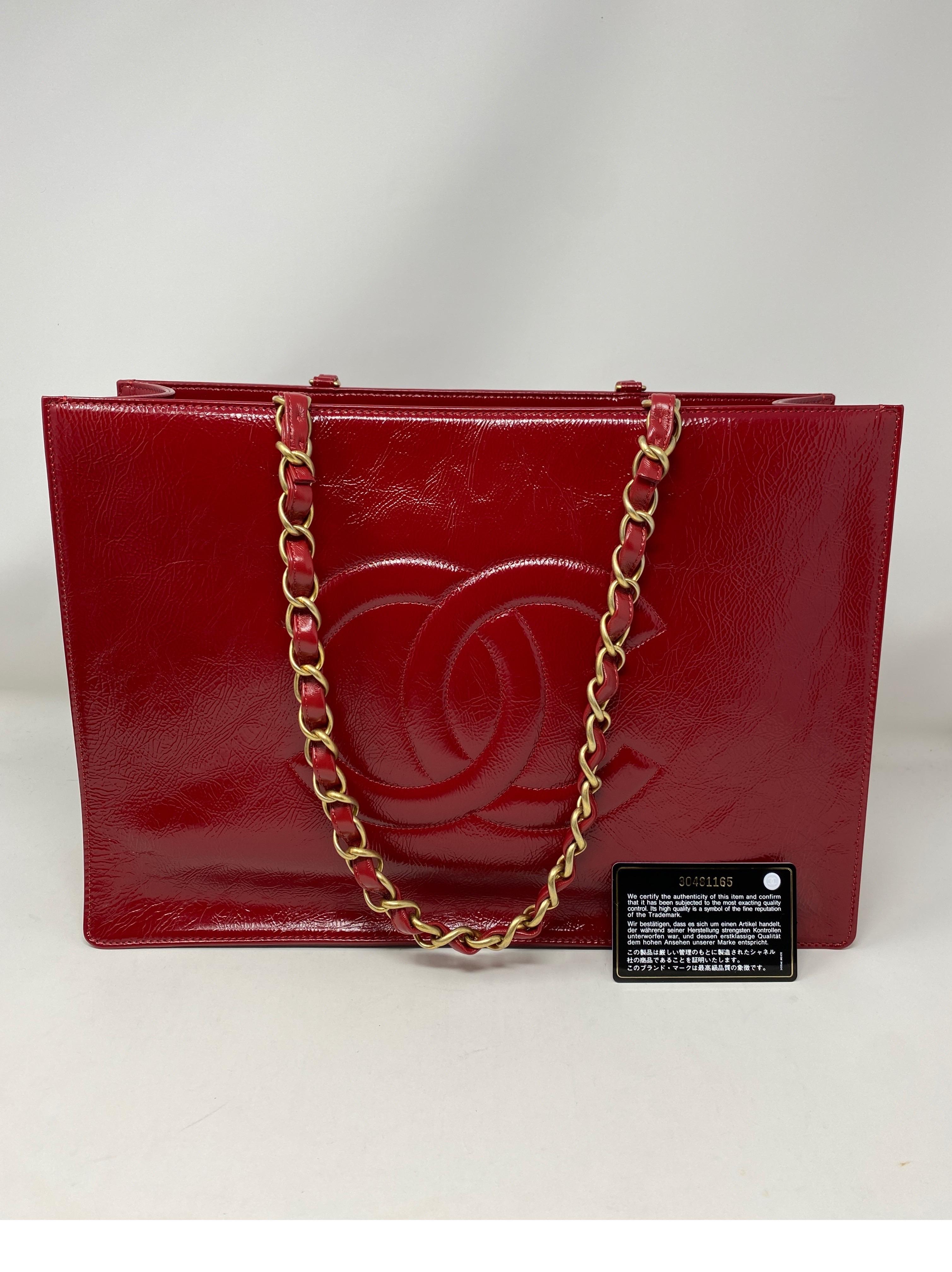 Chanel Red Tote  4