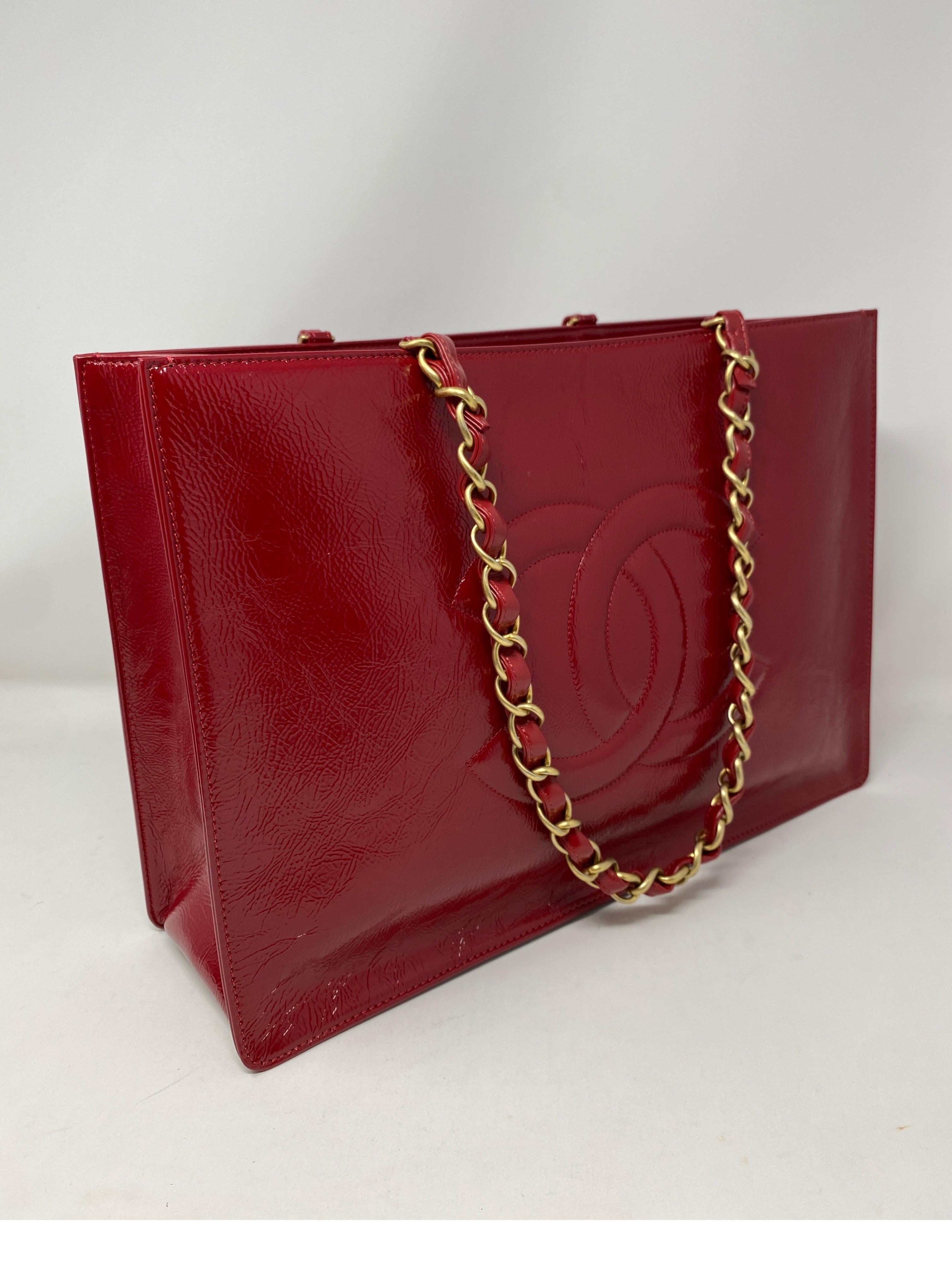chanel red tote bag
