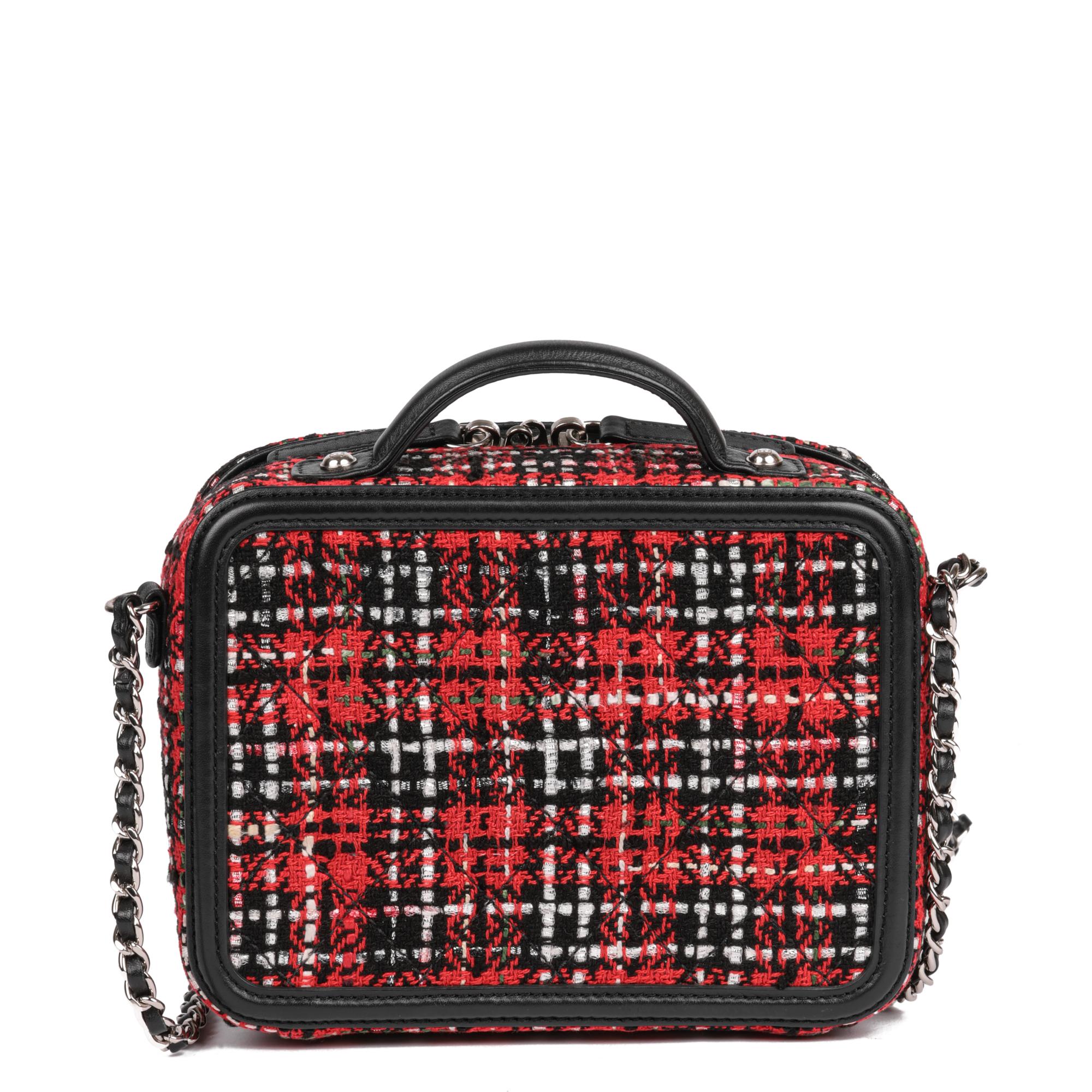 CHANEL Red Tweed & Black Lambskin Leather Small Filigree Vanity Case in vendita 1