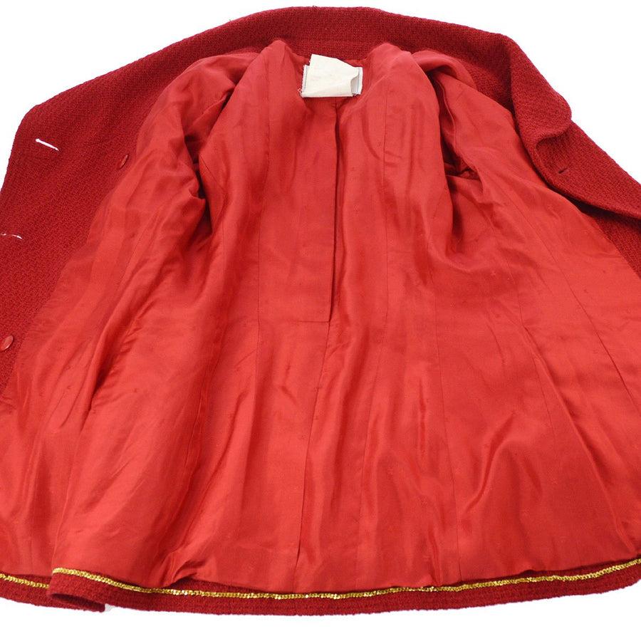 CHANEL Rote Tweed-Blazerjacke 'CHANEL' mit schwarzem Logo im Angebot 3