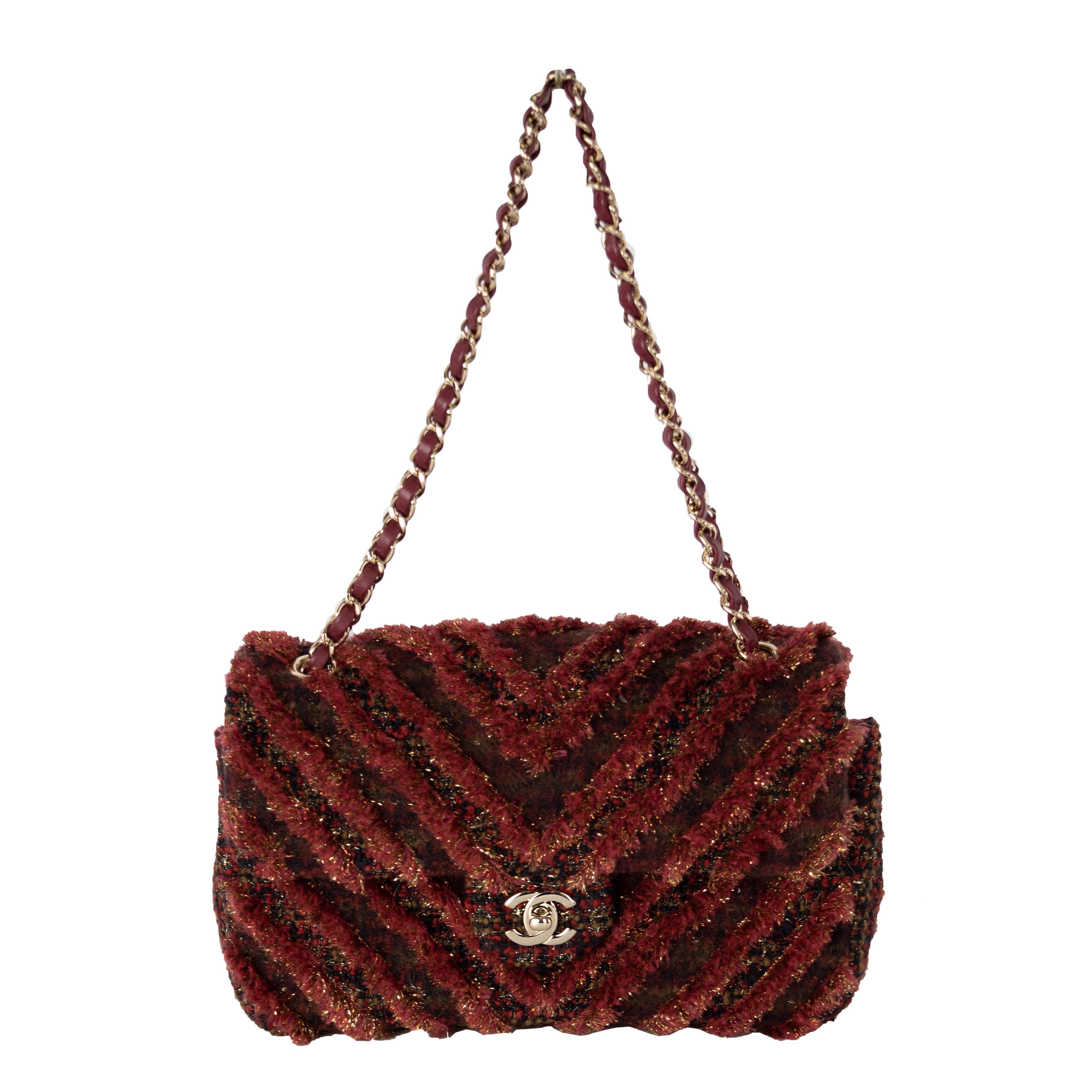 Chanel Red Tweed Flap Bag - '20s In New Condition For Sale In Milano, IT