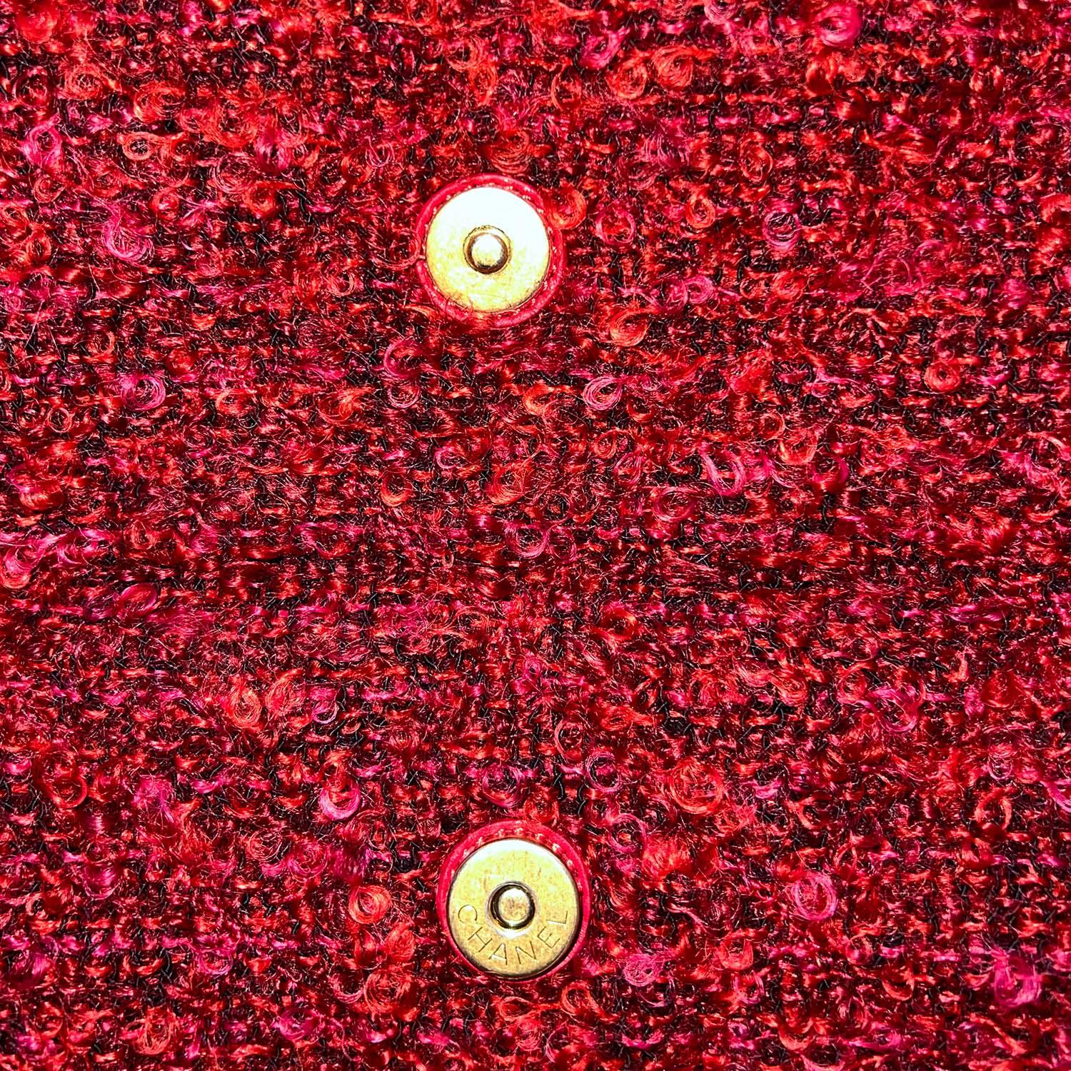 Chanel Red Tweed Fringed Clutch Bag In Gold Hardware For Sale 4