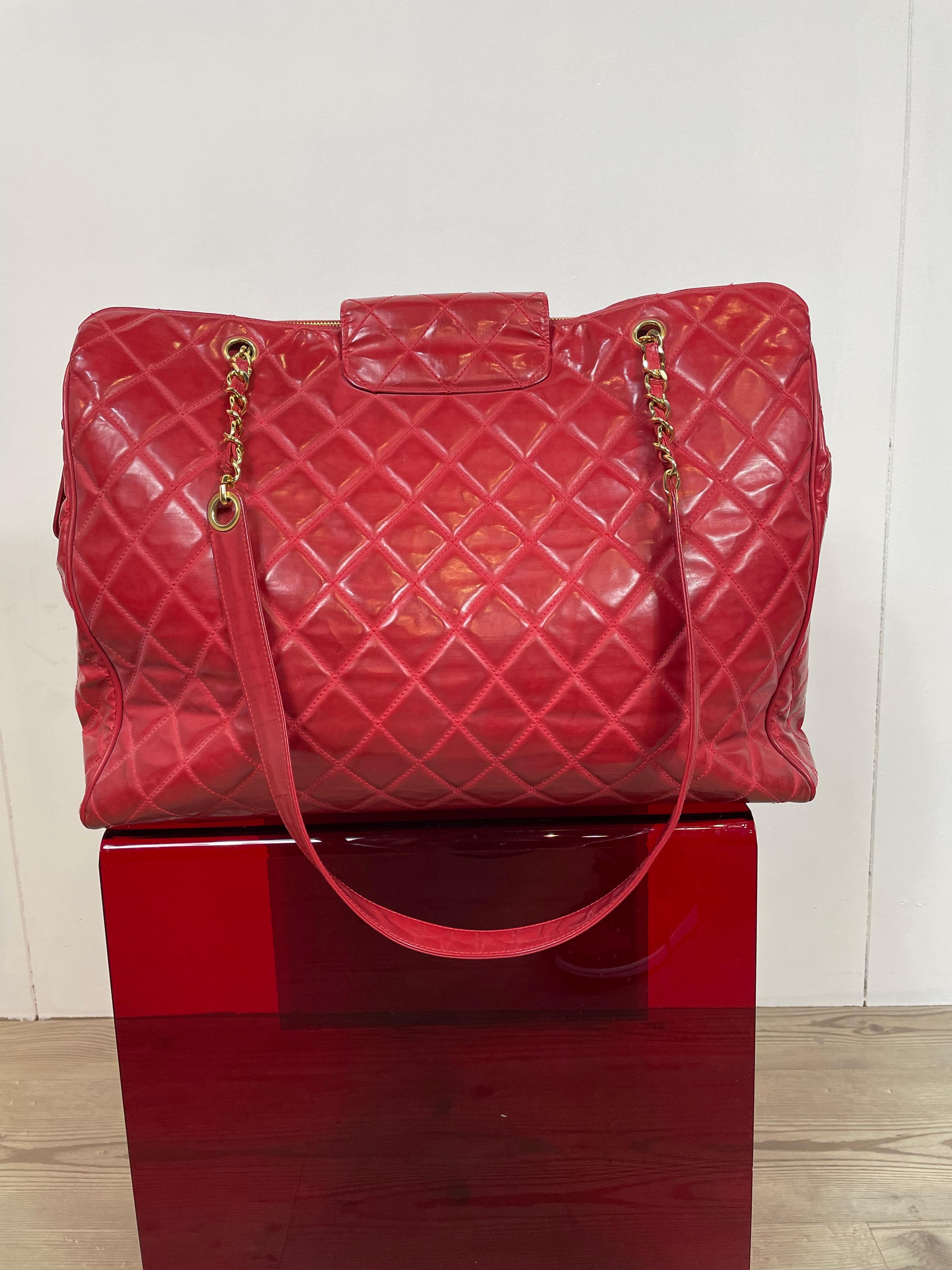 Chanel red Weekender Bag In Good Condition In Carnate, IT