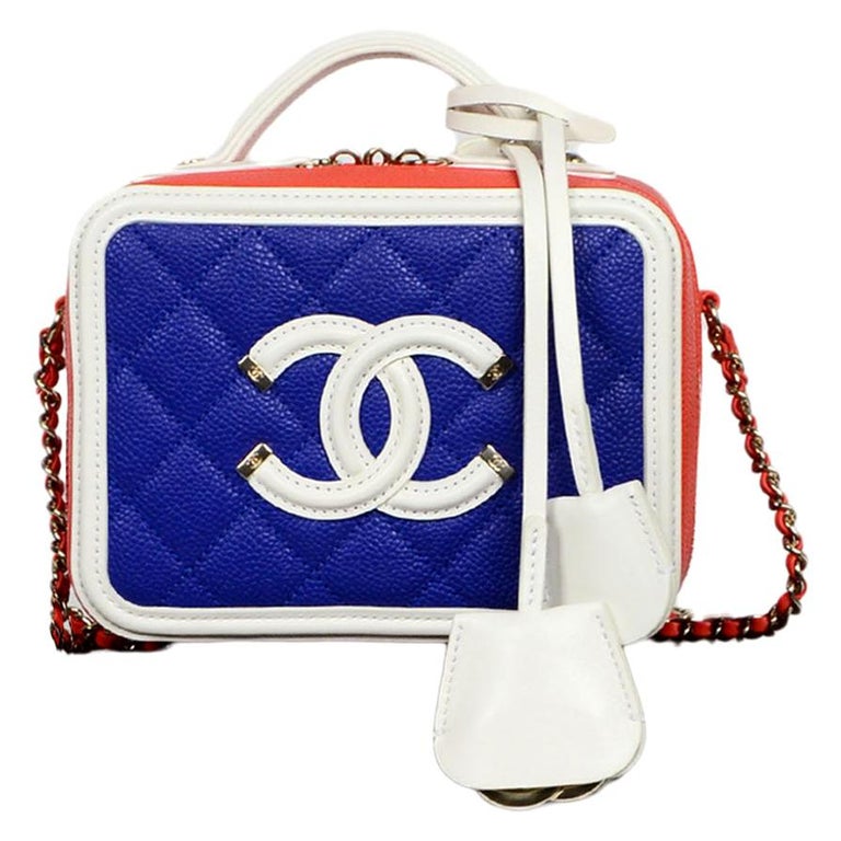 Chanel Red/White/Blue Caviar Quilted Small CC Filigree Vanity Case  Crossbody Bag For Sale at 1stDibs