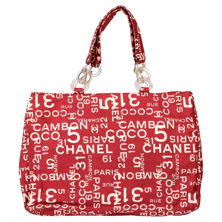 Chanel Red White Patterned Canvas Vintage 31 Rue Cambon Beach Tote - Technical View