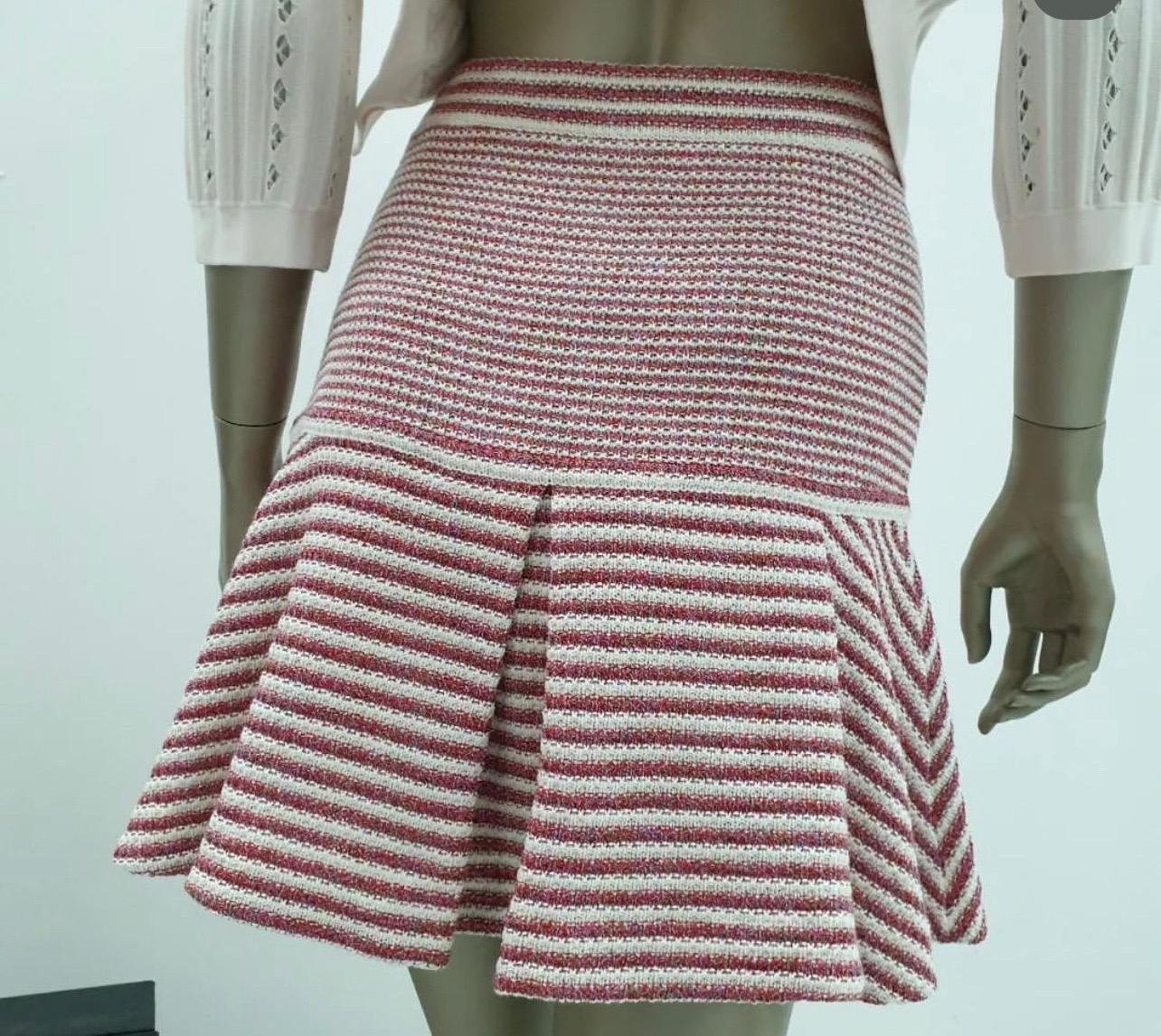 Chanel Red White Striped Knitted Flare Mini Skirt For Sale 1